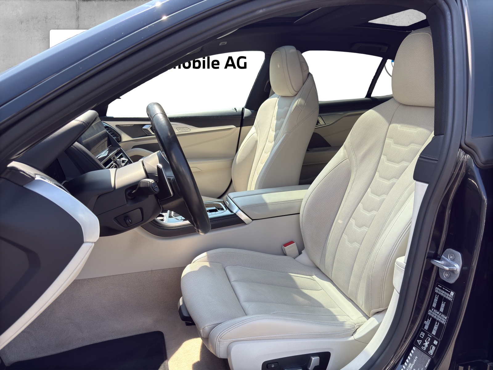 BMW 840i xDrive Gran Coupé-image-9