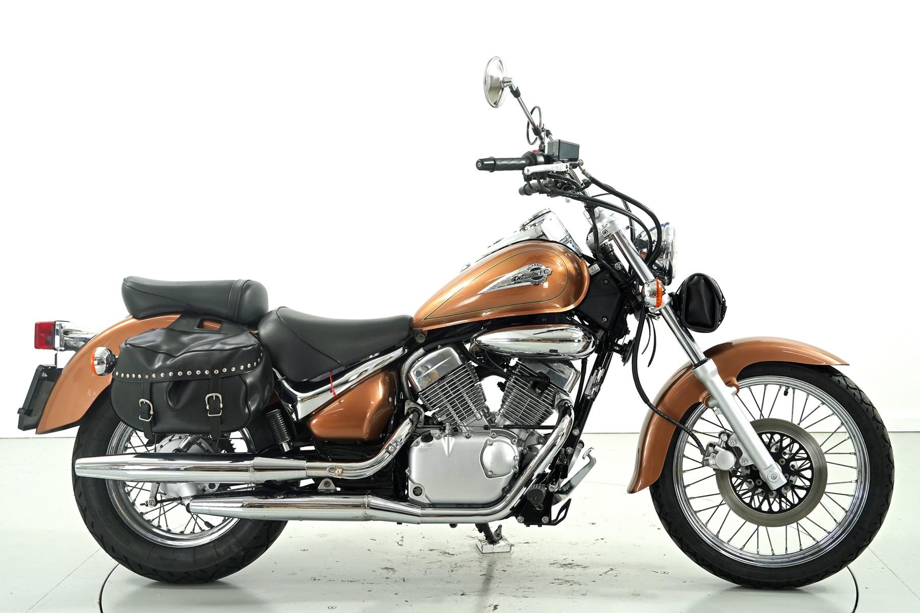 SUZUKI VL 125-showroom-element-3