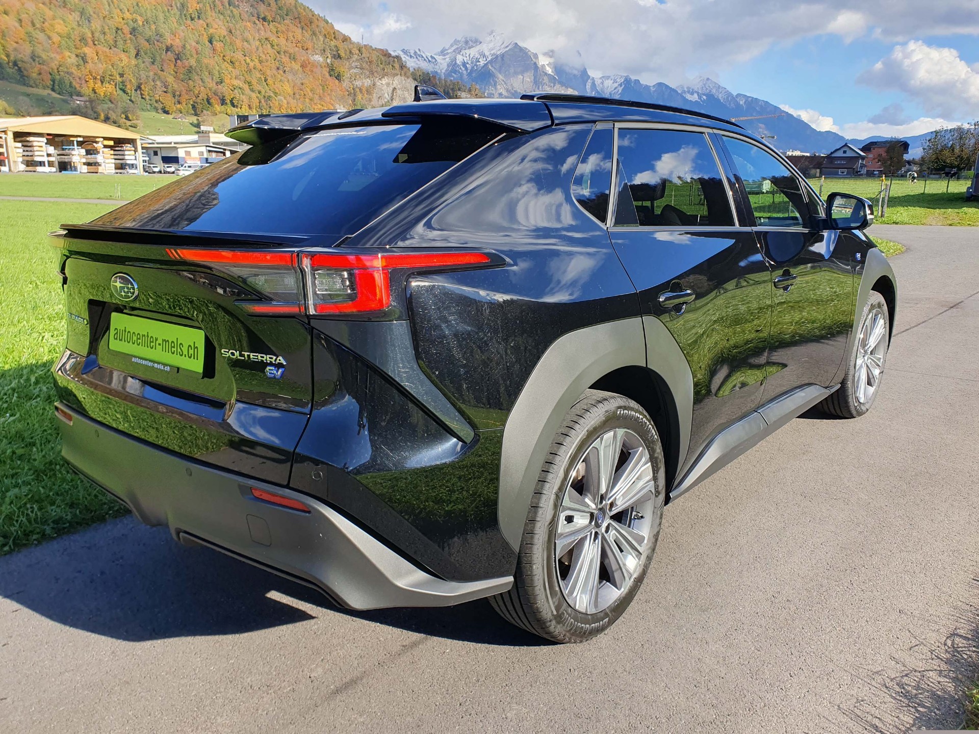 SUBARU Solterra eV Luxury AWD-image-7