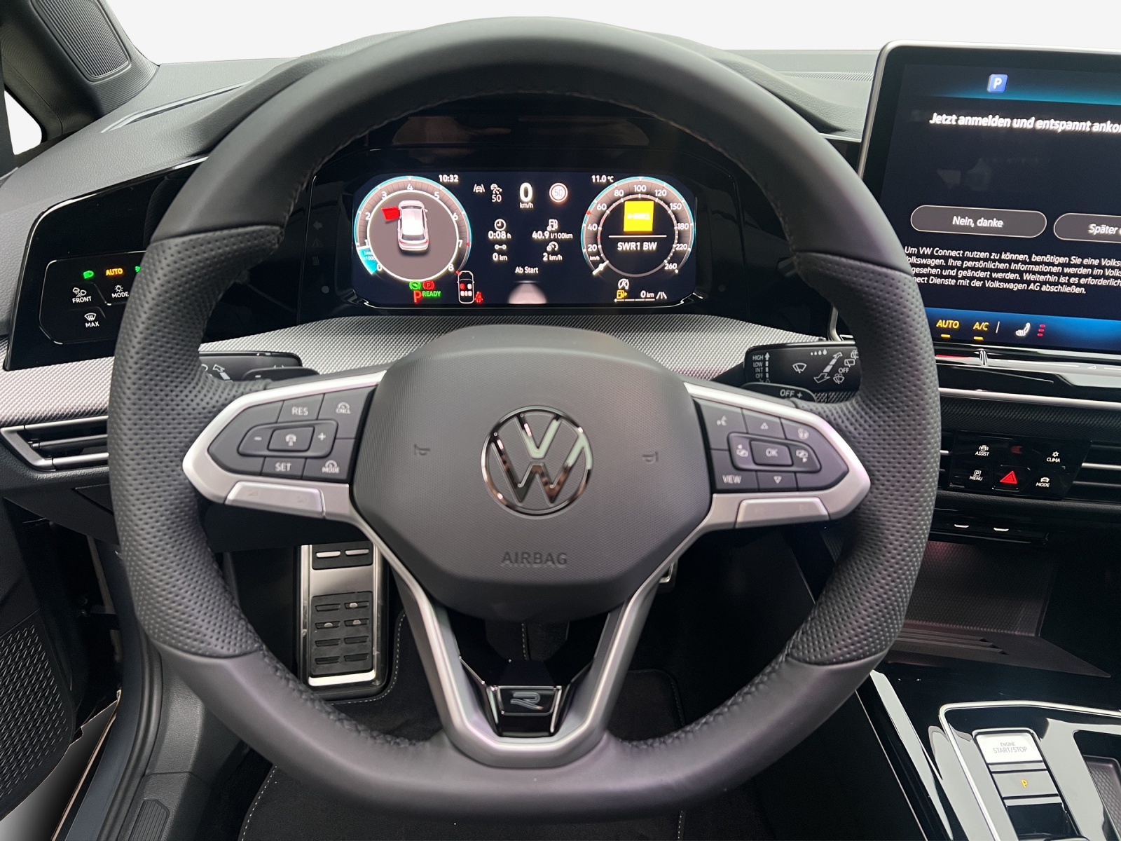 VW Golf 1.5 e TSI mHEV R-Line DSG-image-9