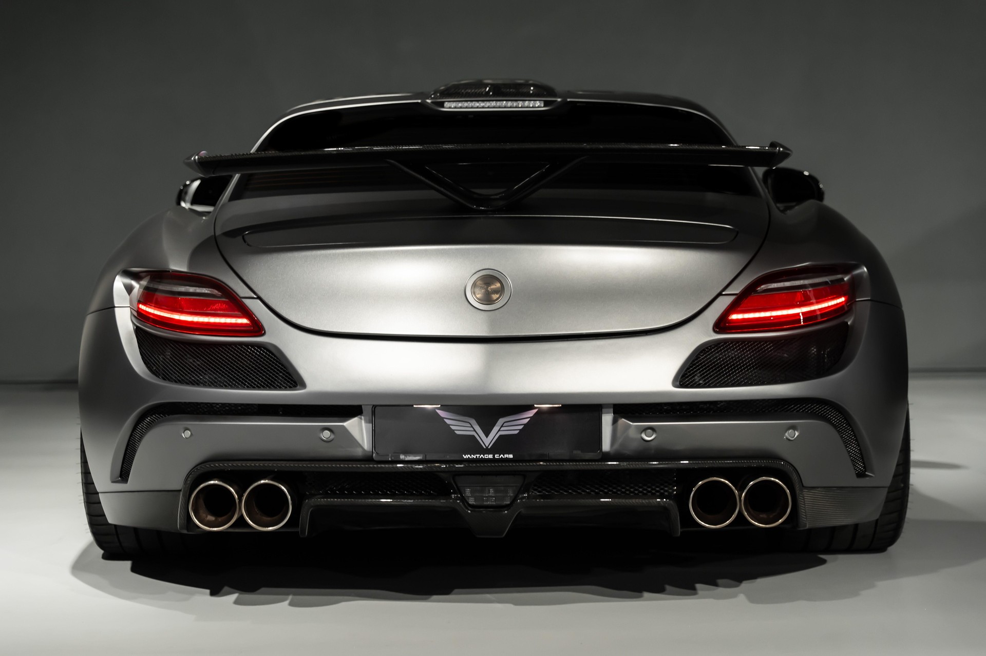 MERCEDES-BENZ SLS AMG Coupé FAB Gullstream-image-11