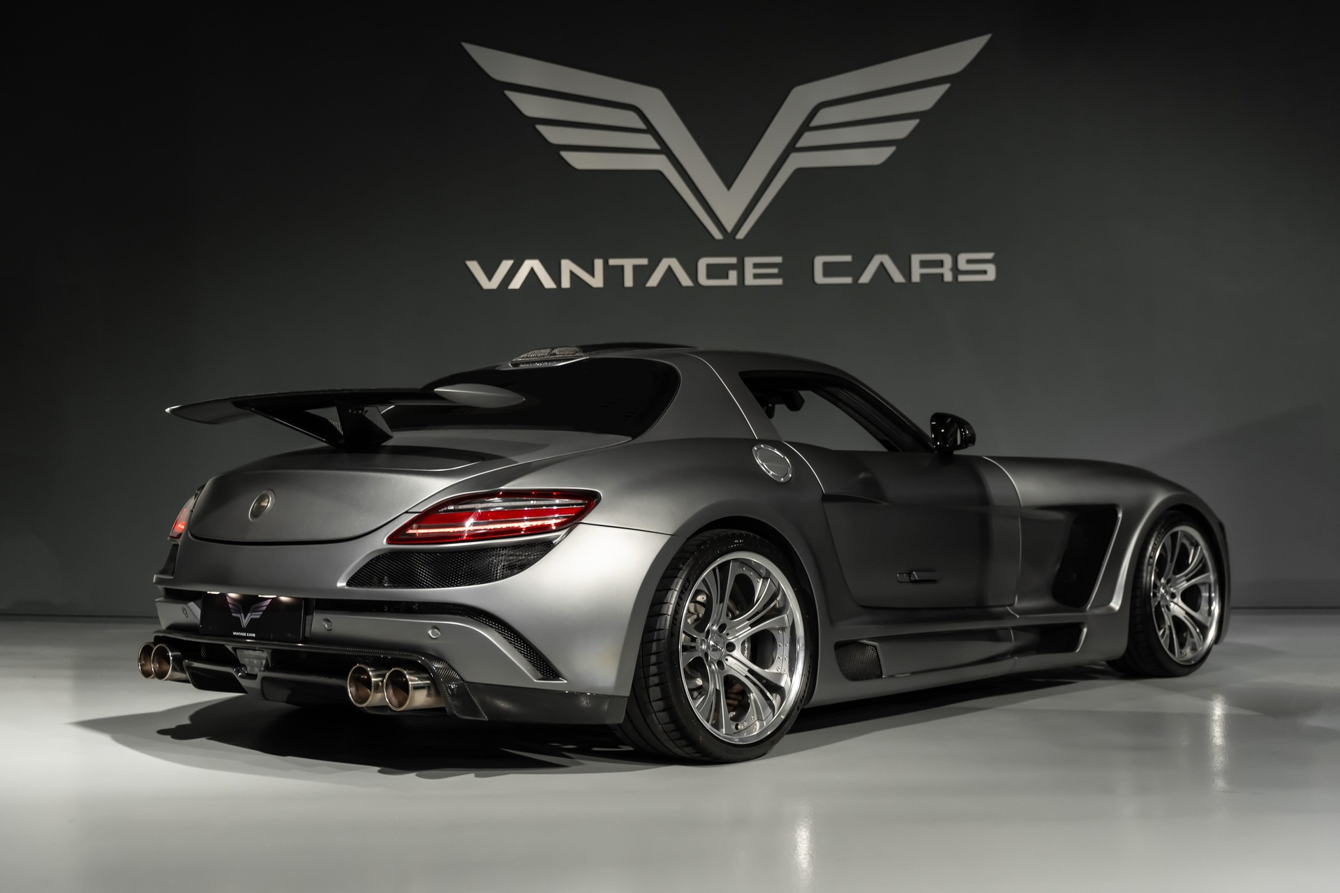 MERCEDES-BENZ SLS AMG Coupé FAB Gullstream-image-8