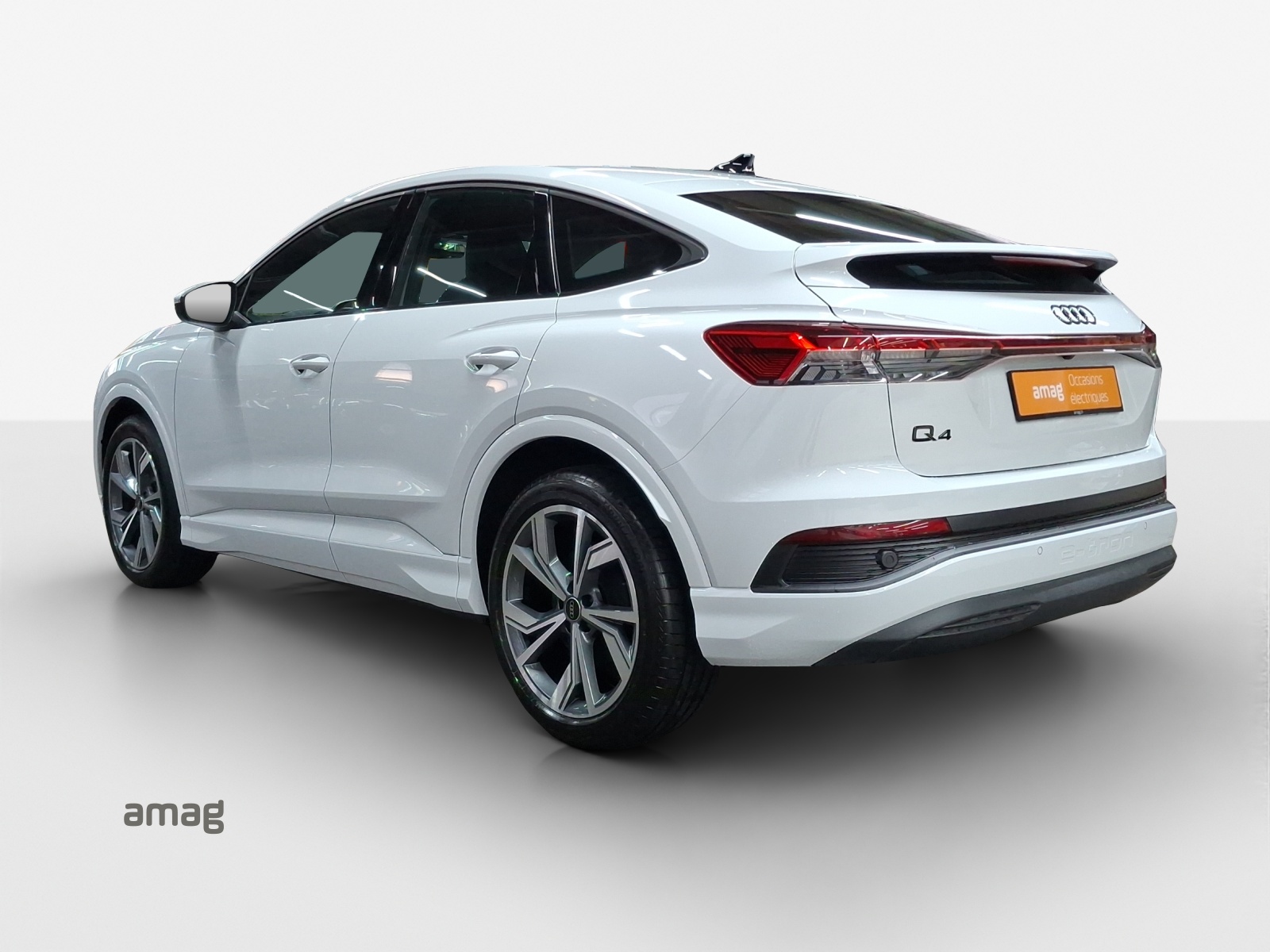 AUDI Q4 Sportback e-tron 40-image-3
