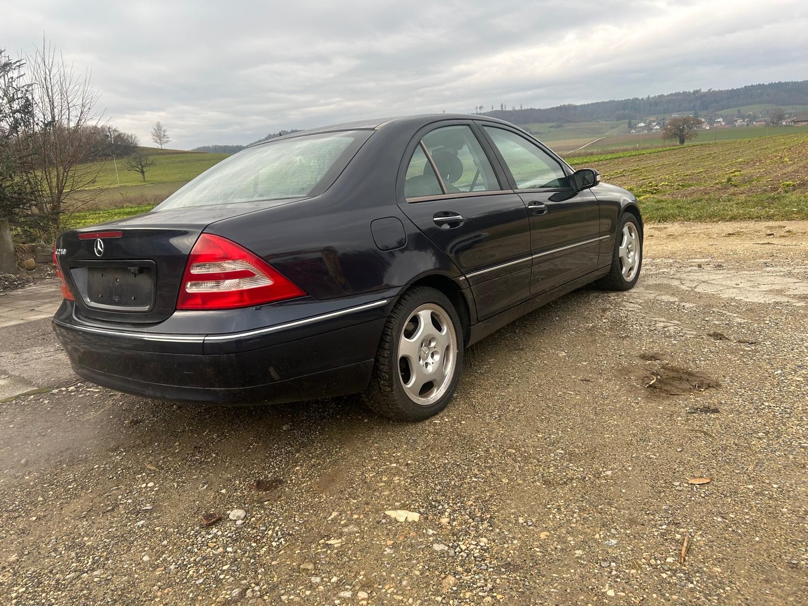 MERCEDES-BENZ Mercedes C240 Automat Limousine-image-3
