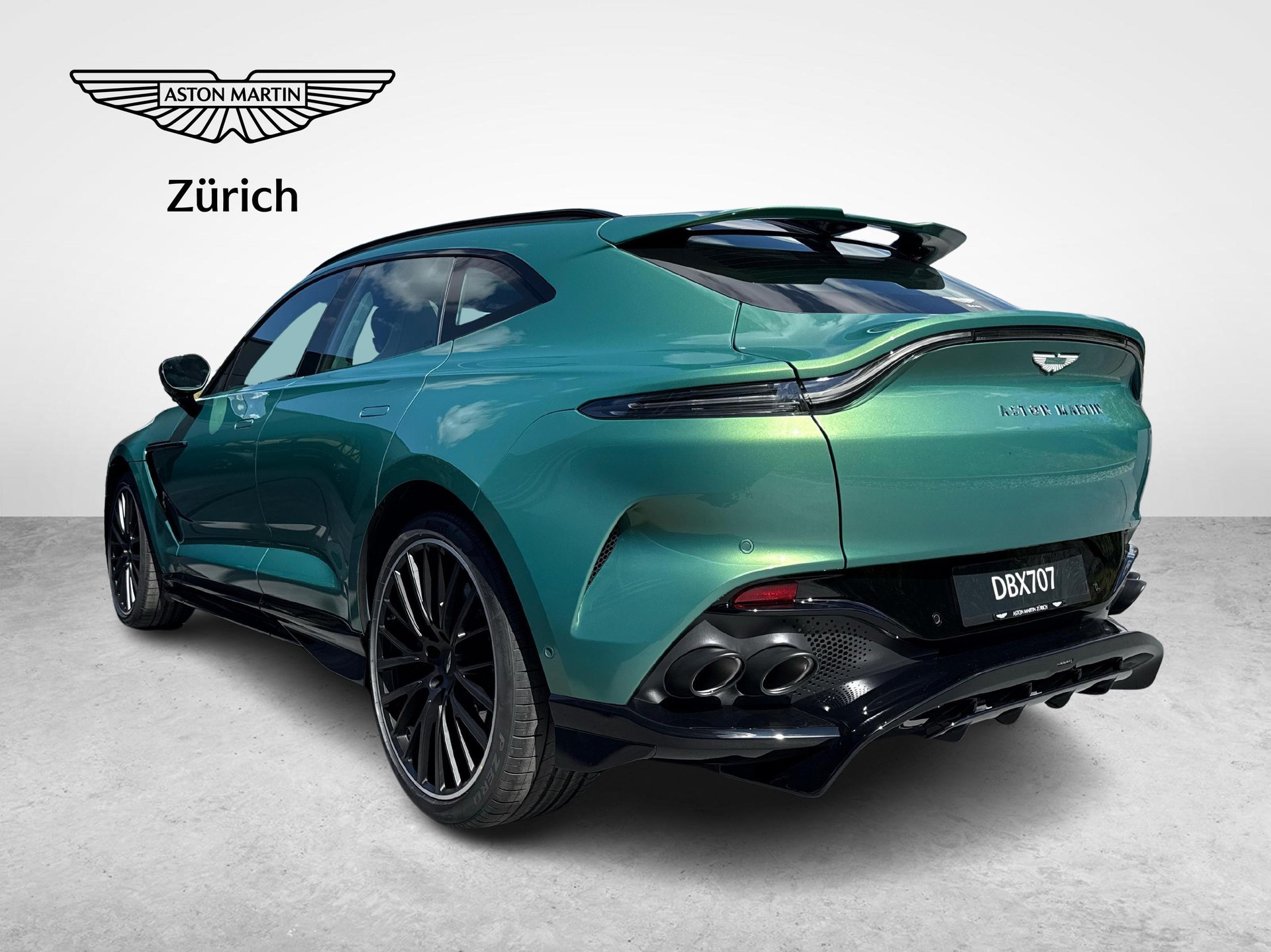ASTON MARTIN DBX 707 4.0 V8 Bi-Turbo-showroom-element-2