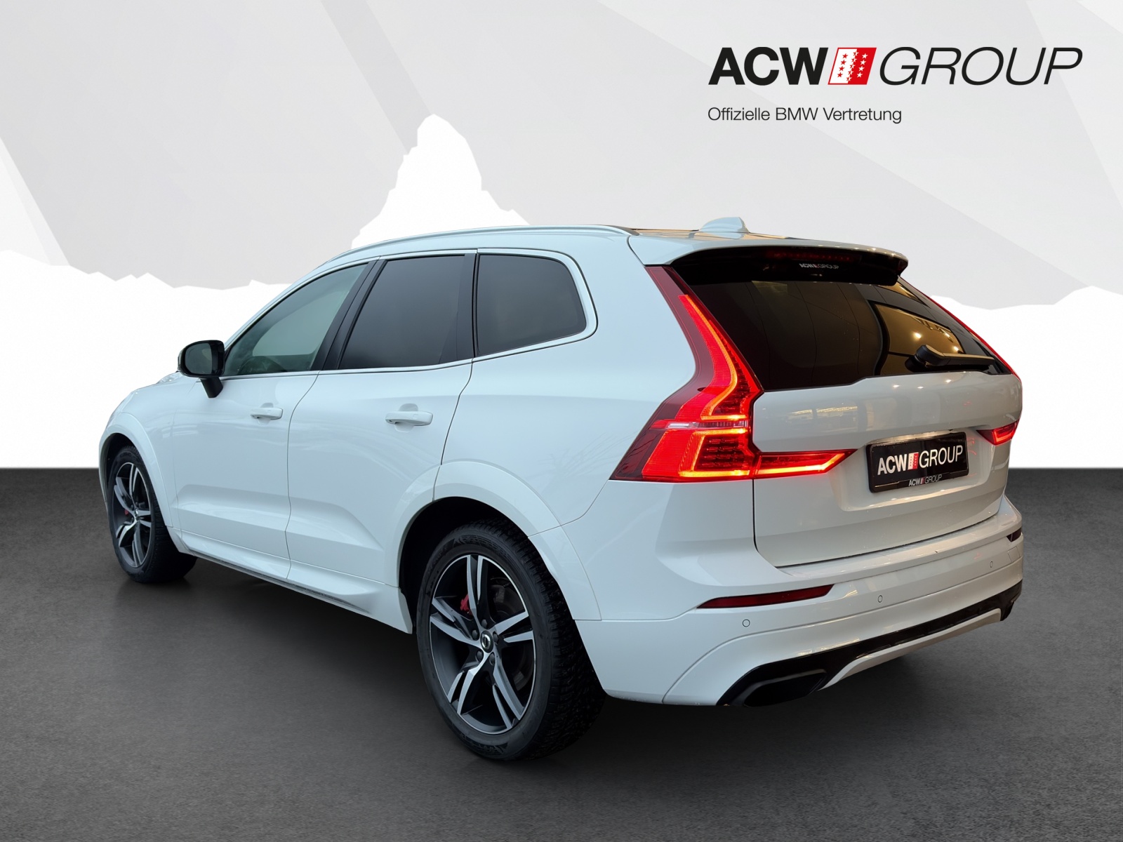 VOLVO XC60 2.0 T6 R-Design AWD-image-2