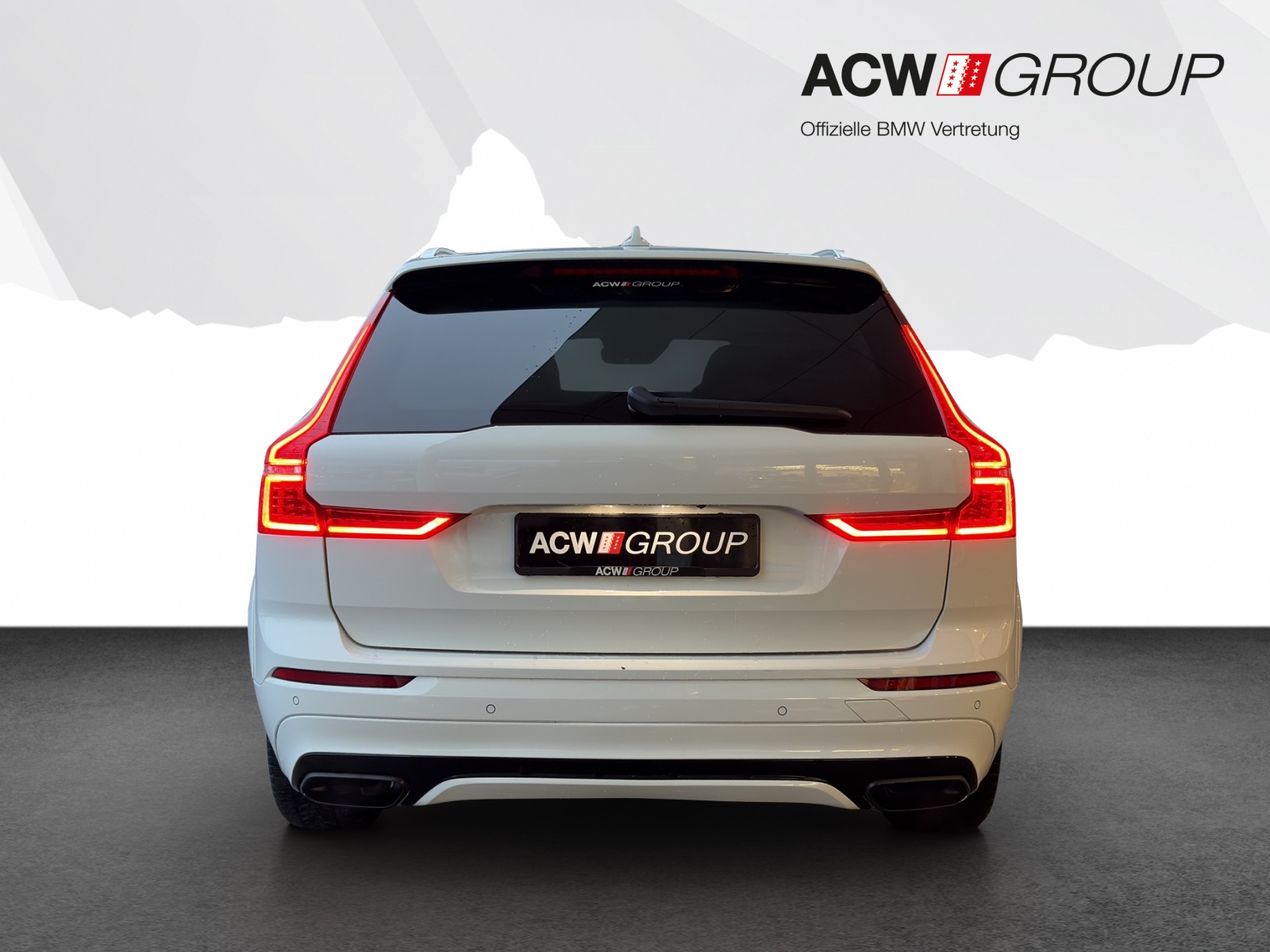 VOLVO XC60 2.0 T6 R-Design AWD-image-3