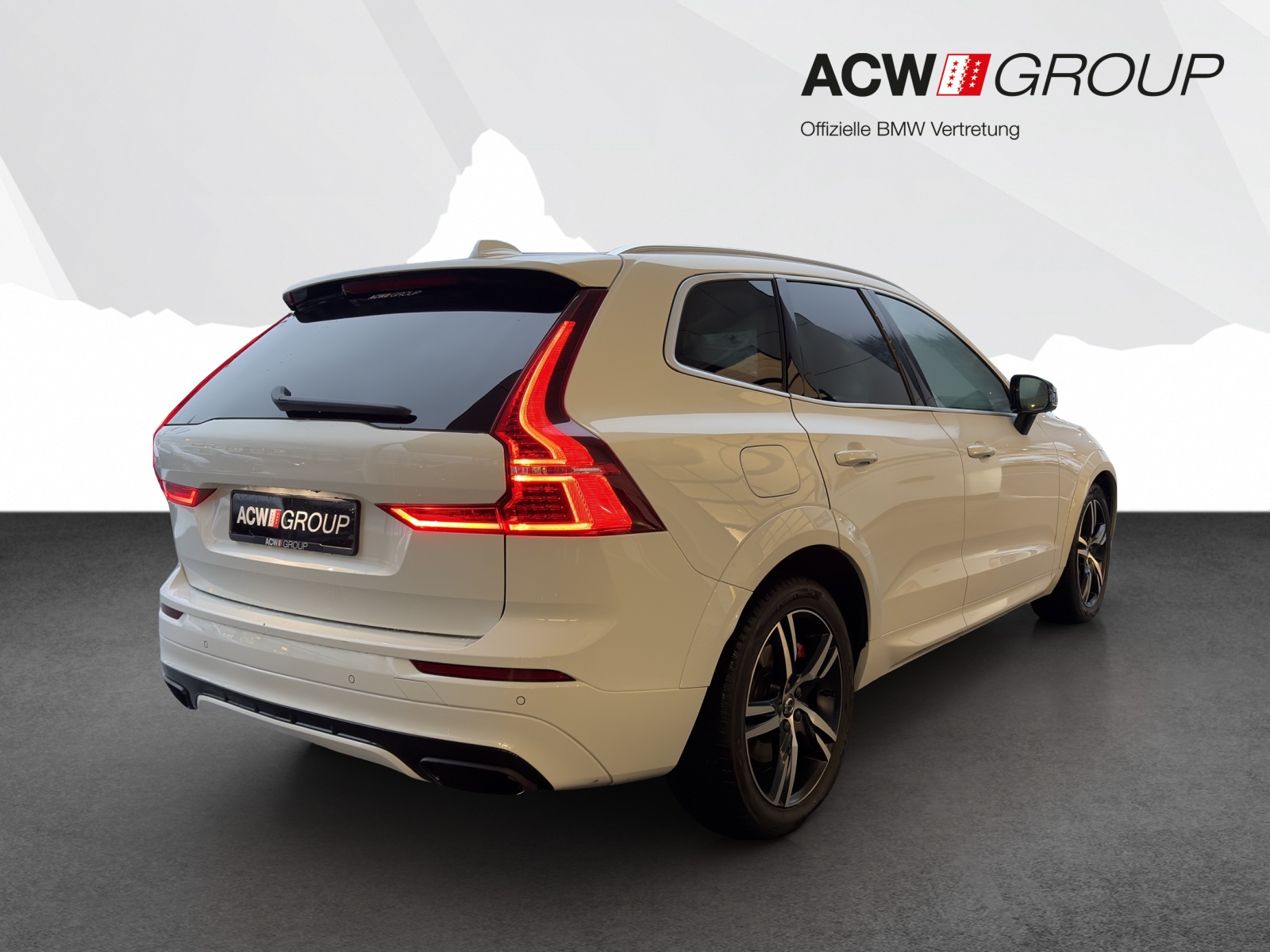 VOLVO XC60 2.0 T6 R-Design AWD-image-4