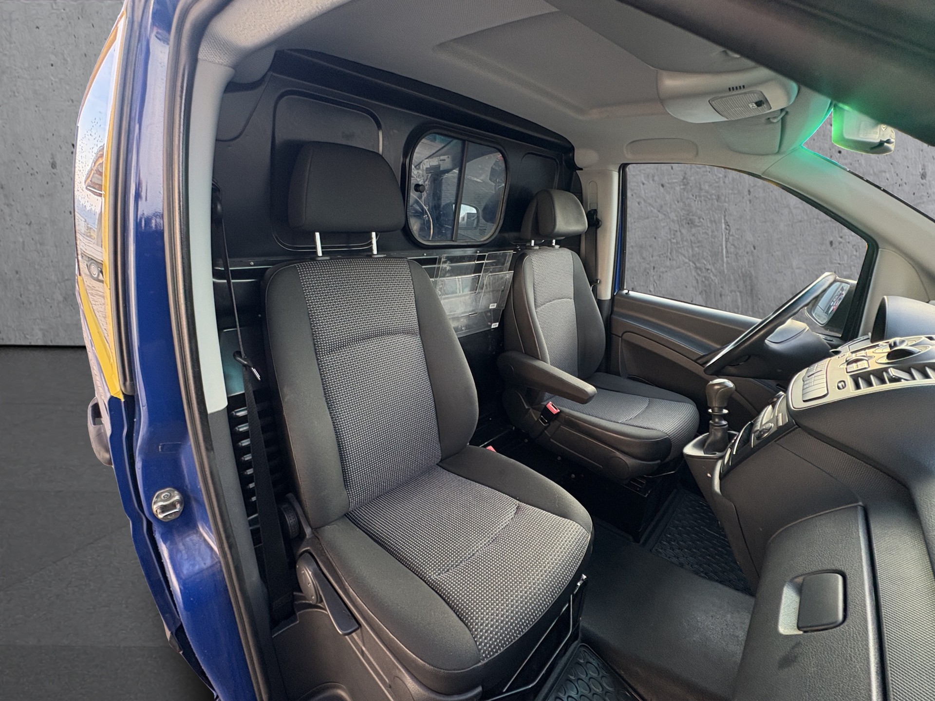 MERCEDES-BENZ Vito 113 Kaw. K 2.2 CDI-image-12