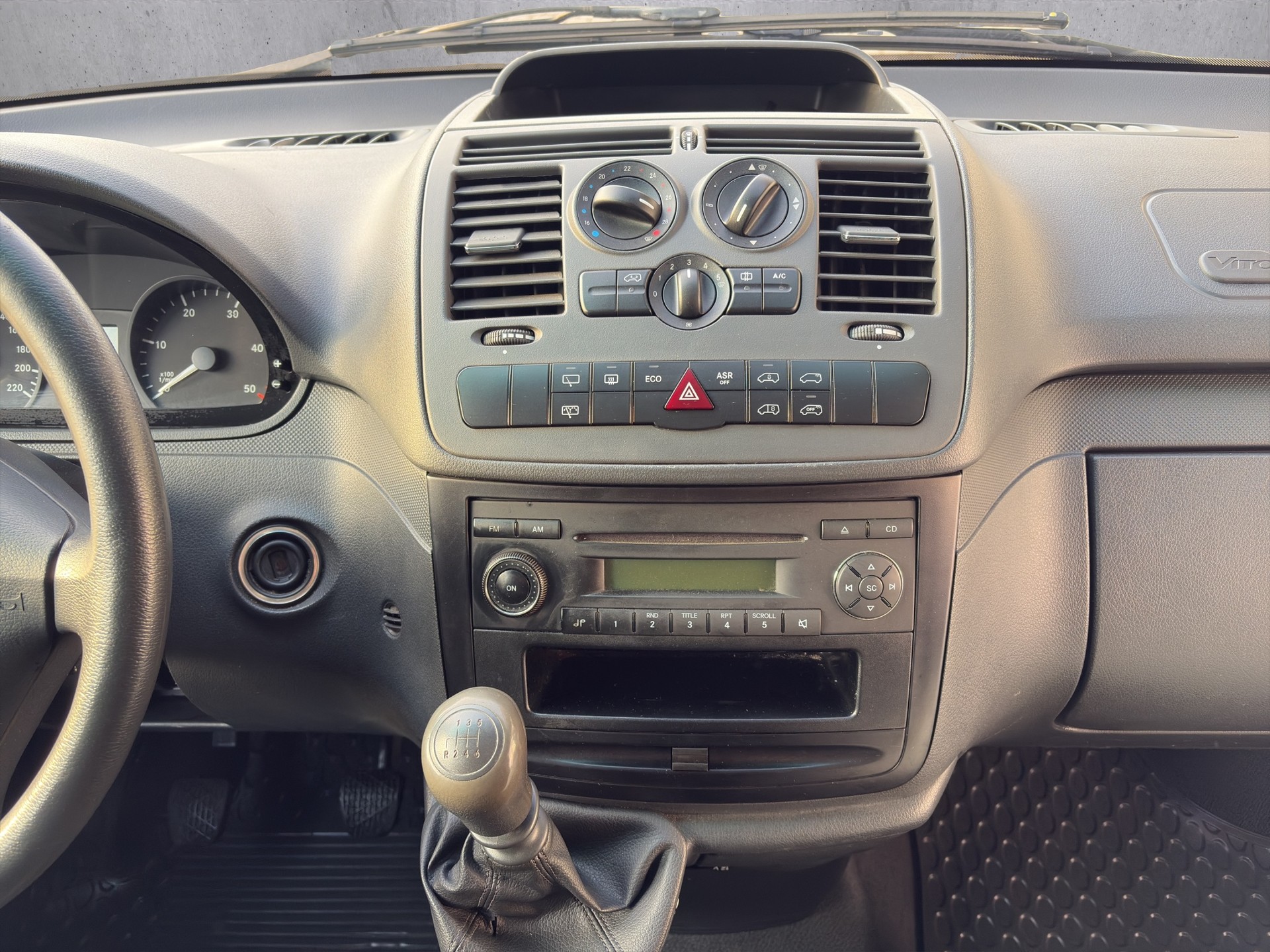 MERCEDES-BENZ Vito 113 Kaw. K 2.2 CDI-image-13