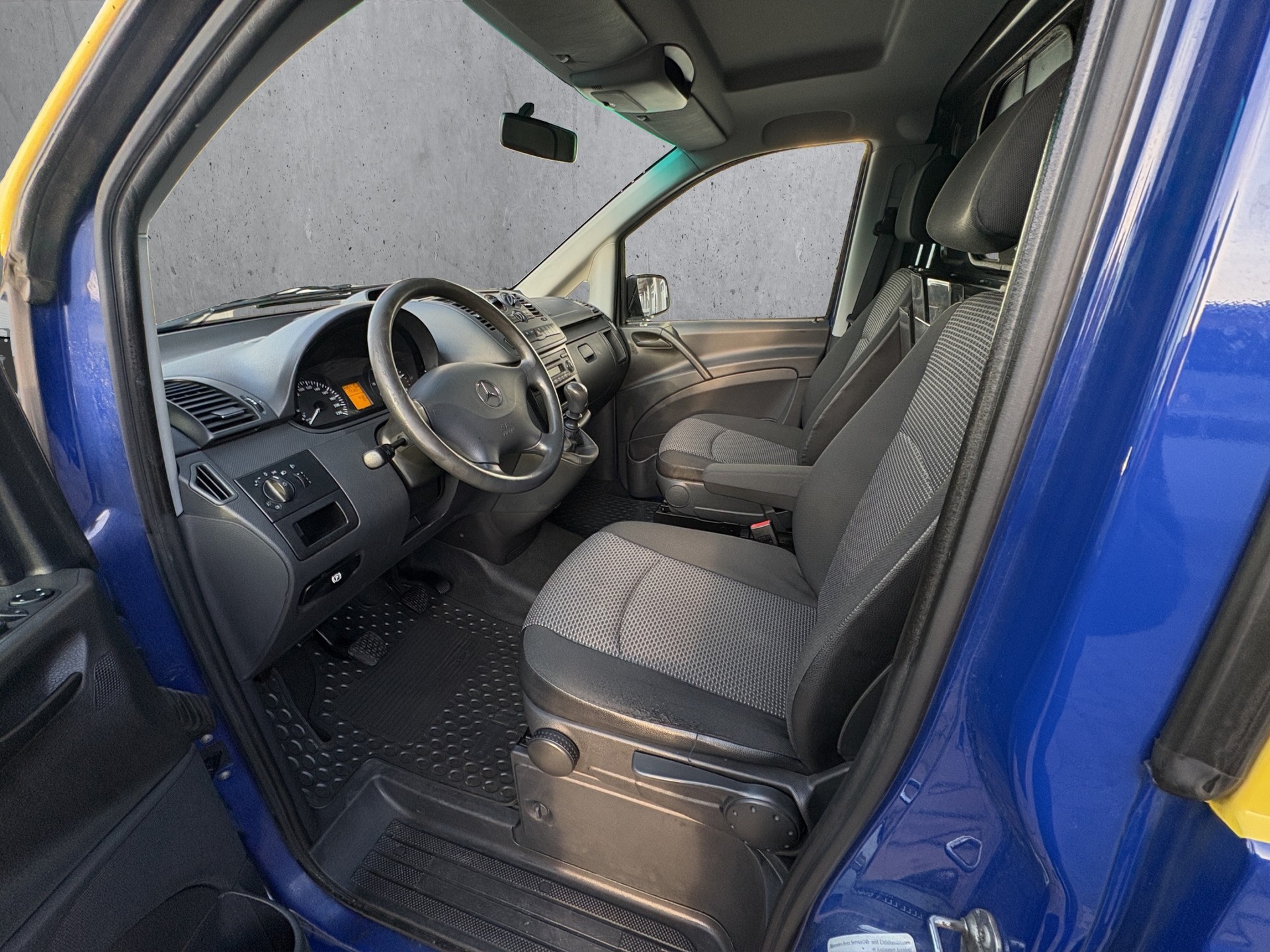 MERCEDES-BENZ Vito 113 Kaw. K 2.2 CDI-image-11