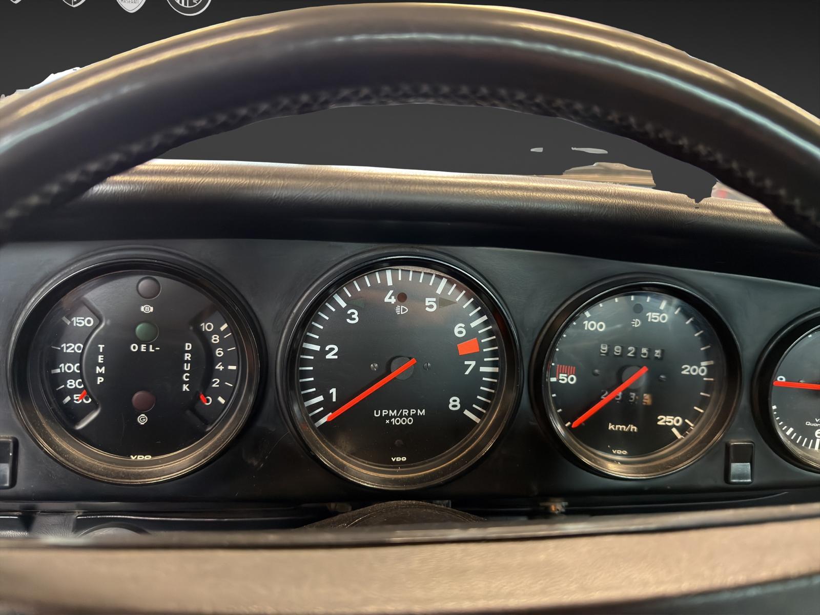 PORSCHE TARGA 2.7 S-image-18