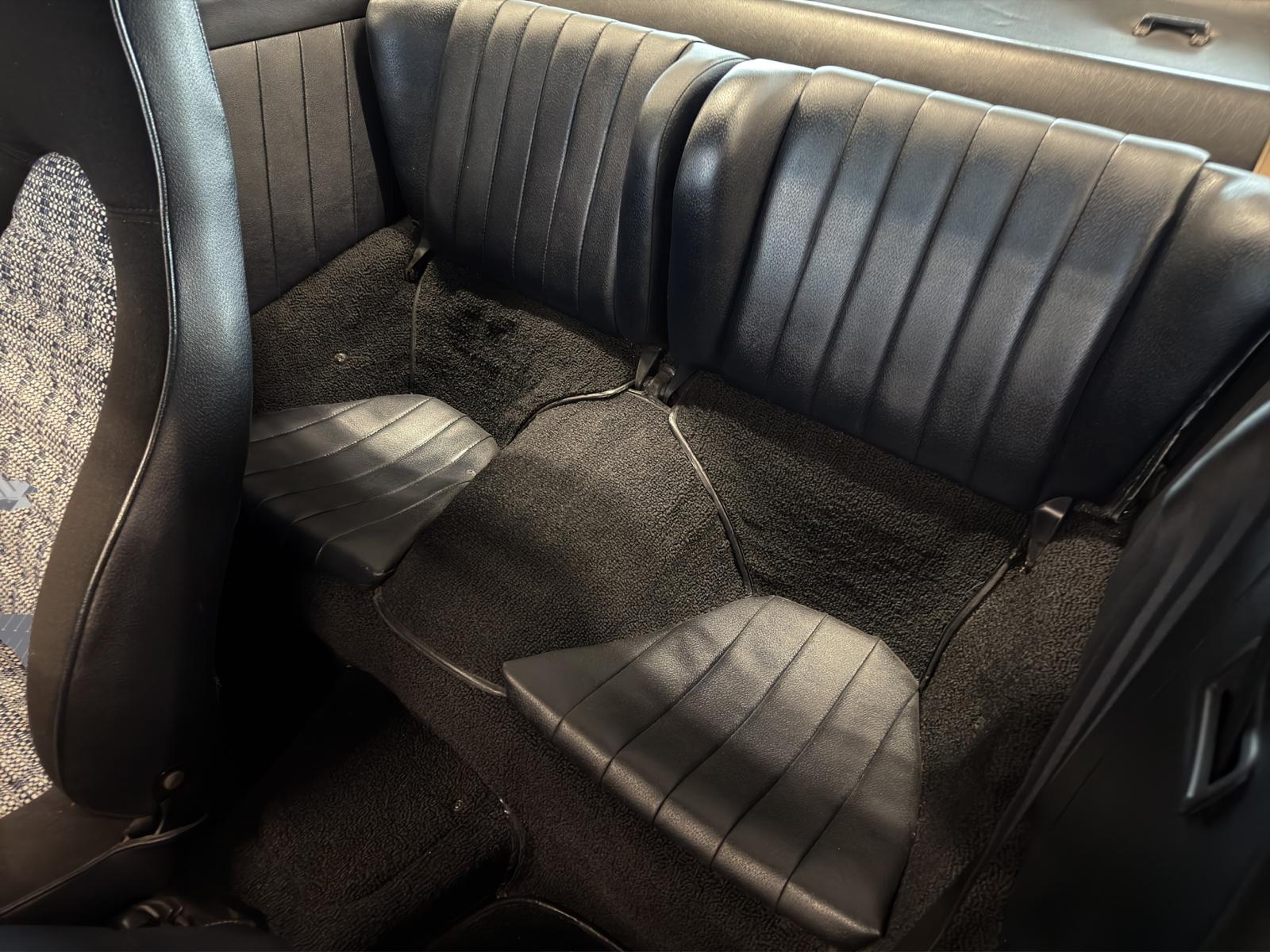 PORSCHE TARGA 2.7 S-image-9