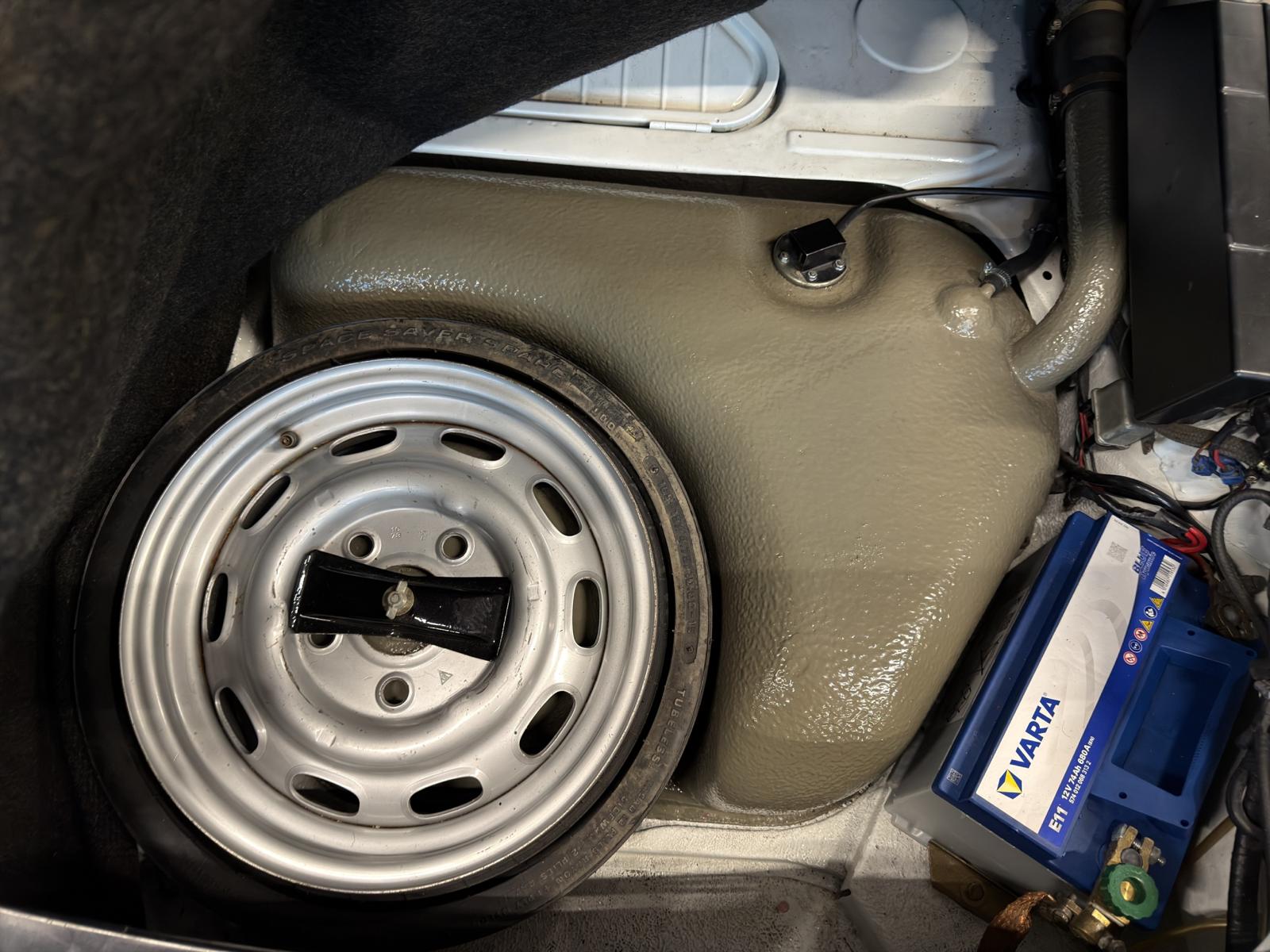 PORSCHE TARGA 2.7 S-image-14