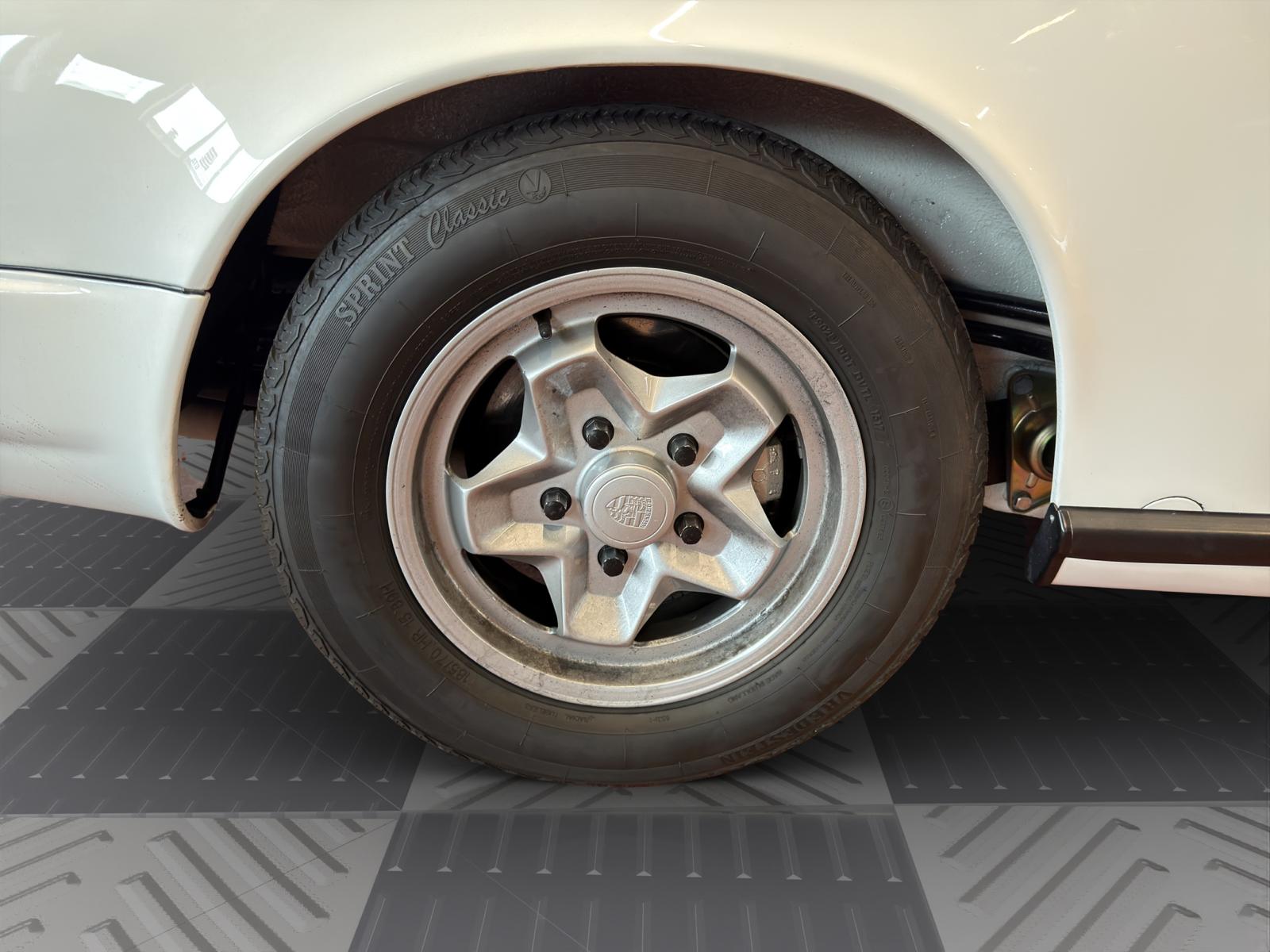 PORSCHE TARGA 2.7 S-image-23