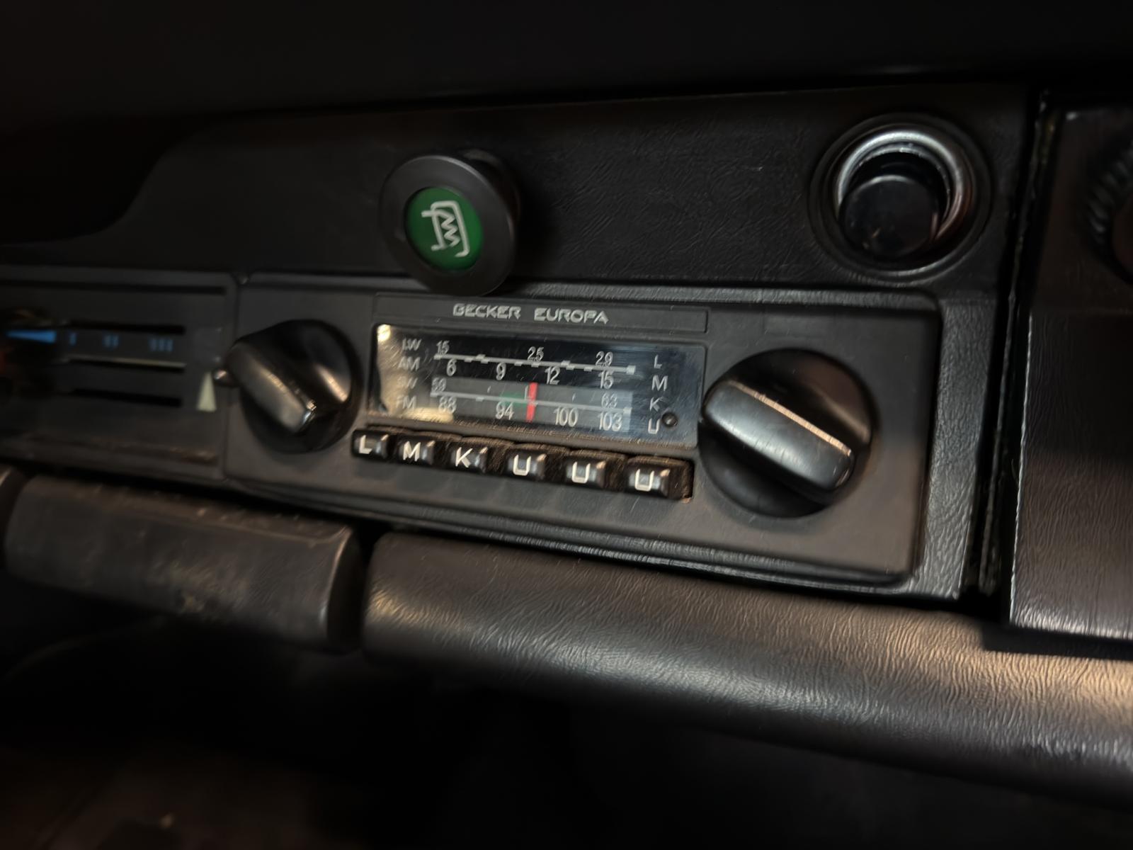 PORSCHE TARGA 2.7 S-image-10