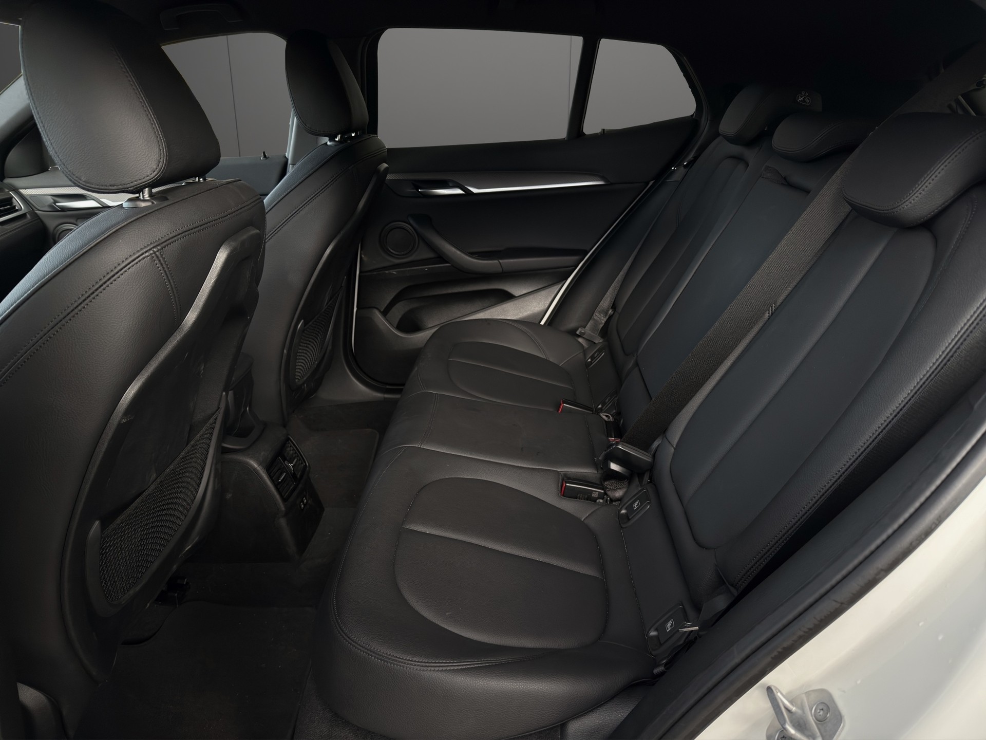 BMW X2 xDrive 25e M Sport Steptronic-image-5