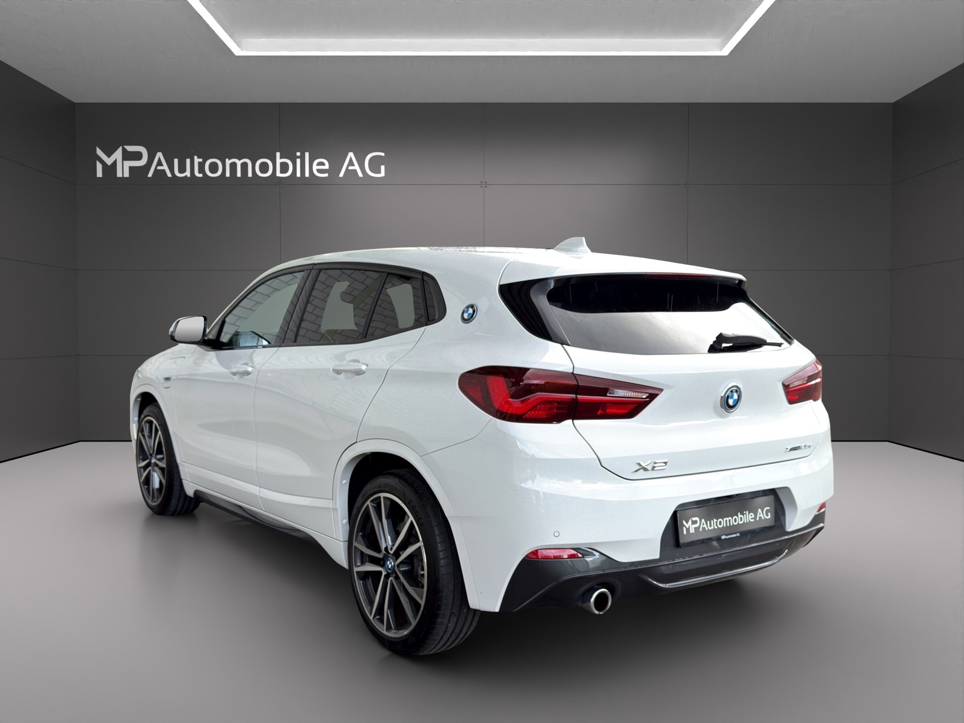 BMW X2 xDrive 25e M Sport Steptronic-image-3