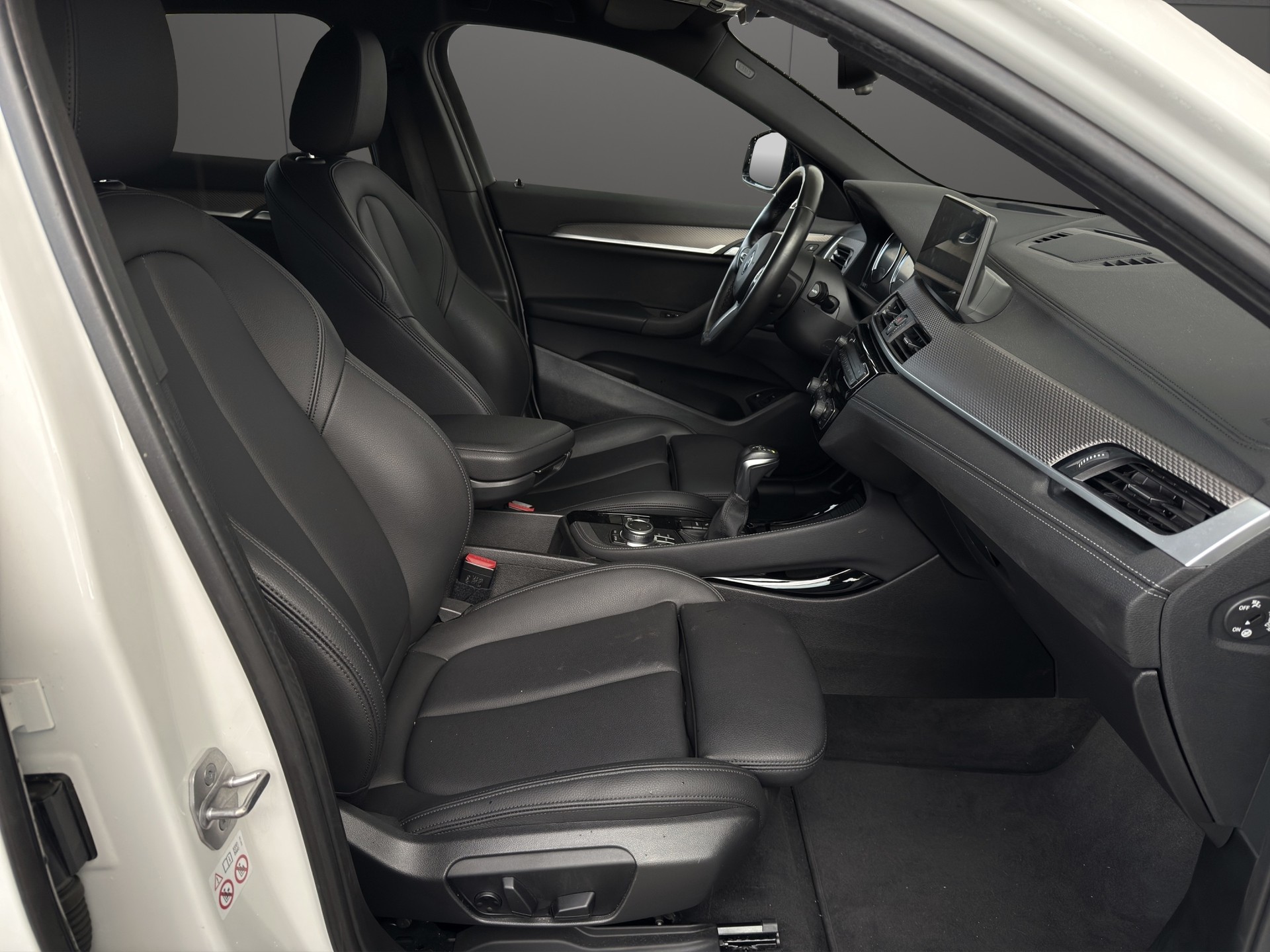 BMW X2 xDrive 25e M Sport Steptronic-image-7
