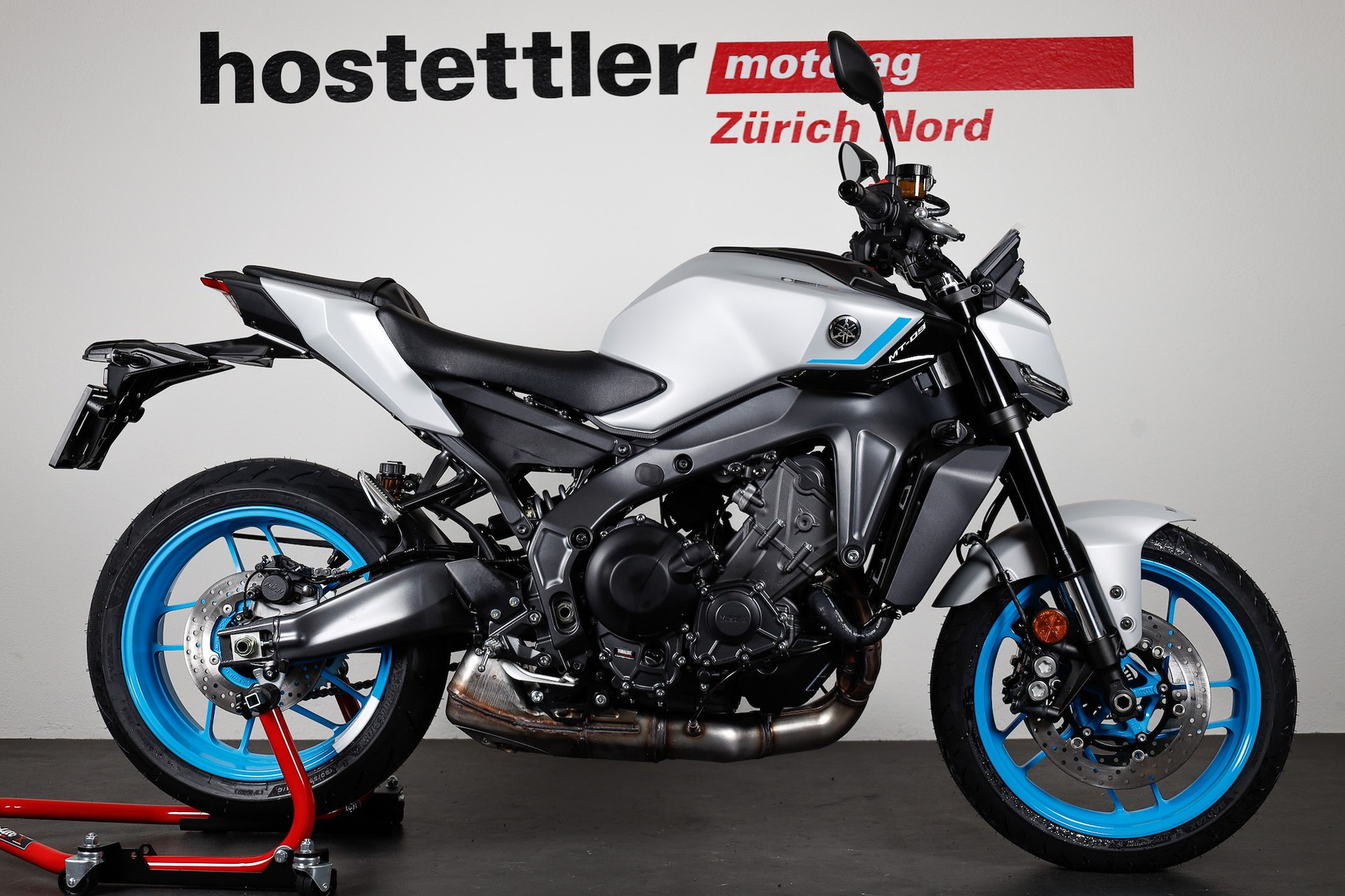 YAMAHA MT-09 35 kW-showroom-element-1