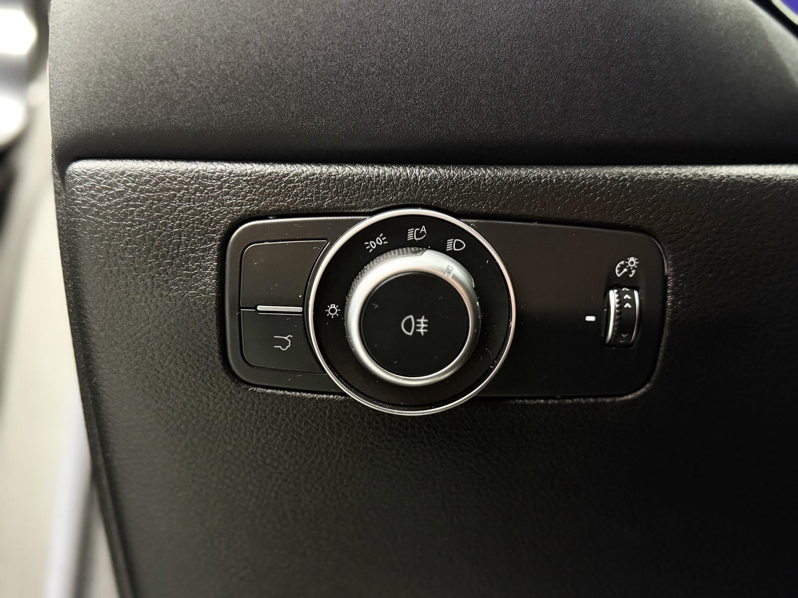 ALFA ROMEO Tonale 1.5 48V Hybrid Veloce-image-19