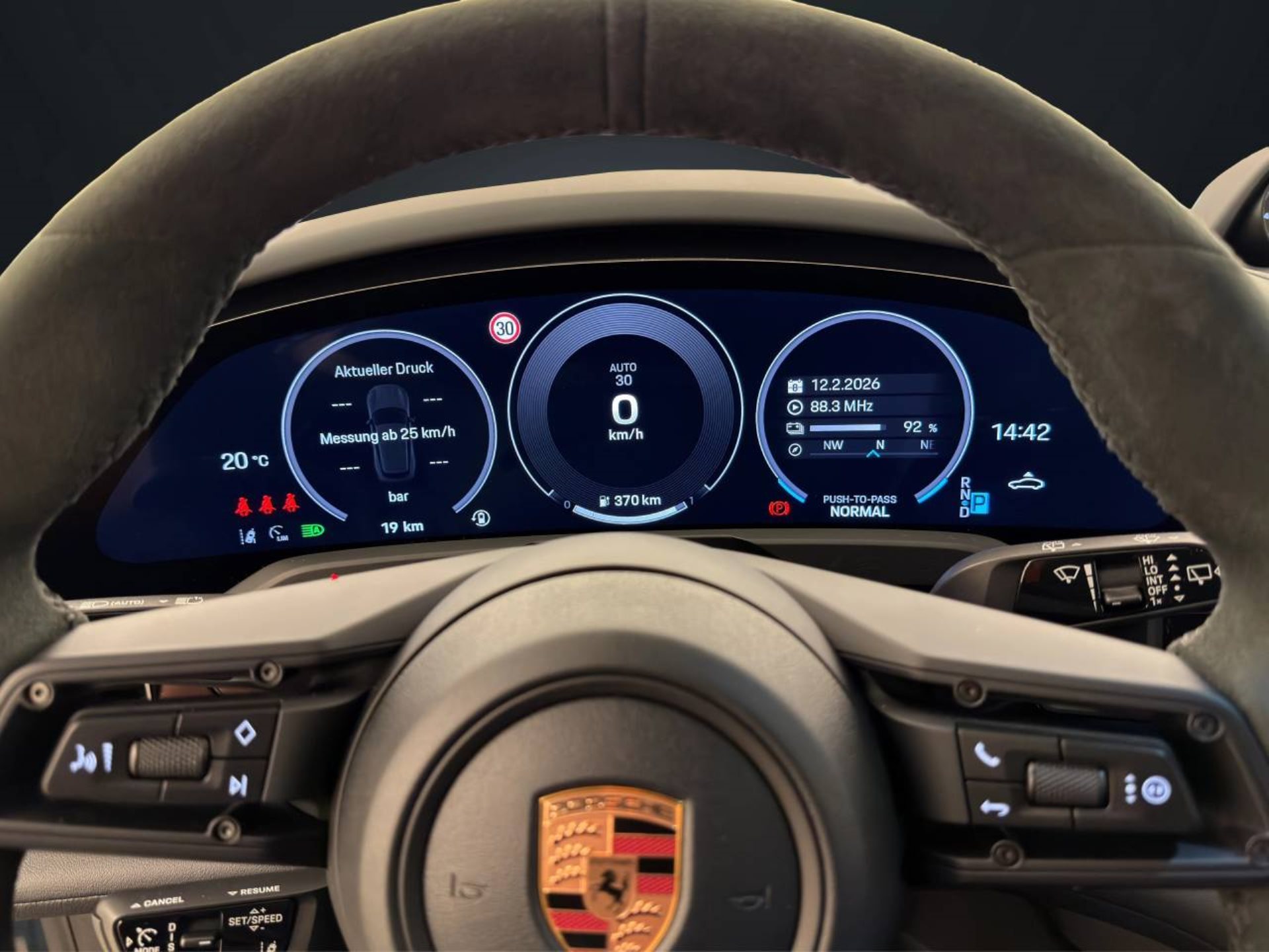 PORSCHE Taycan 4S Sport Turismo Black Edition-image-23
