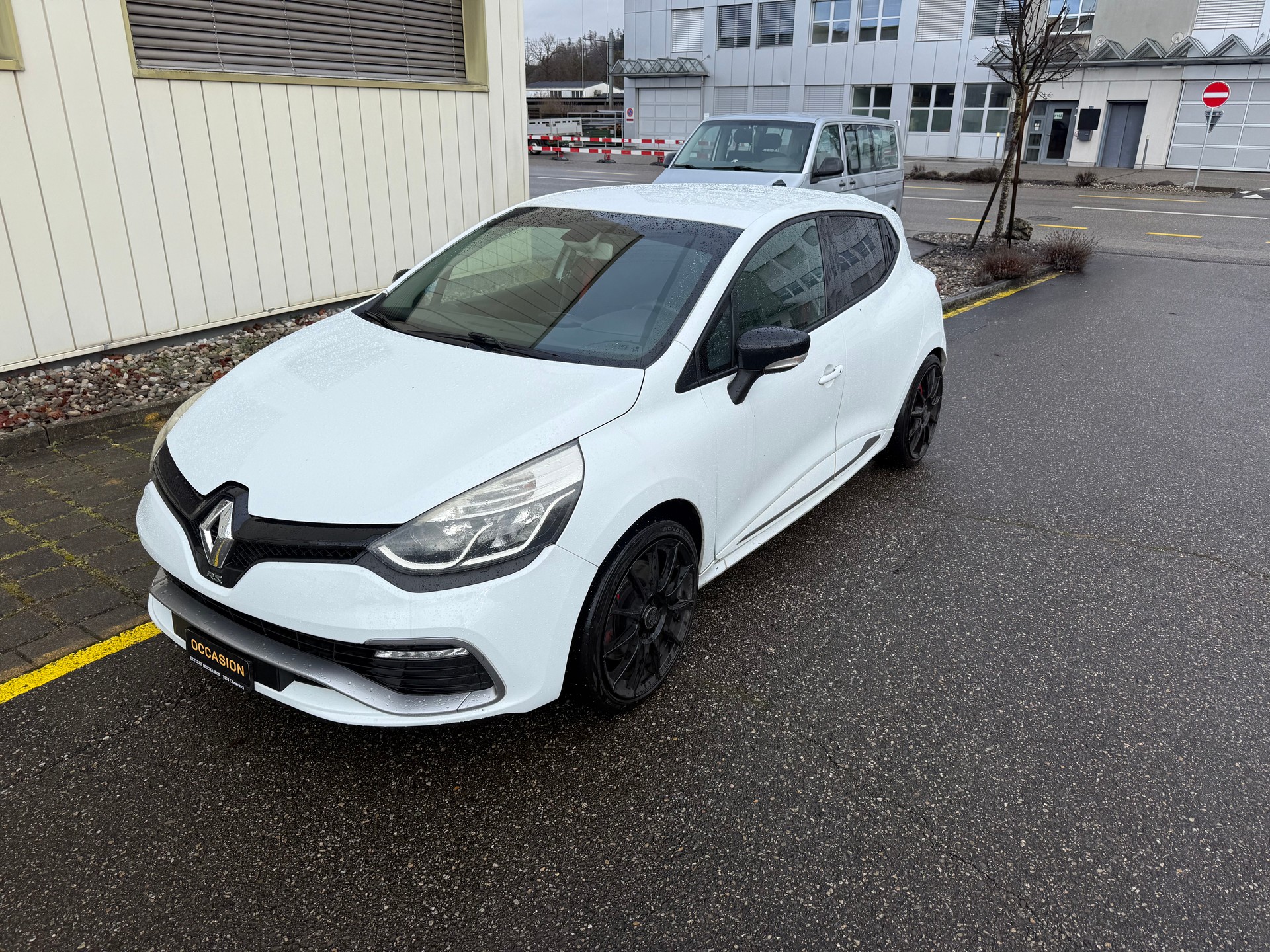 RENAULT Clio 1.6 T RS 200 EDC-image-1