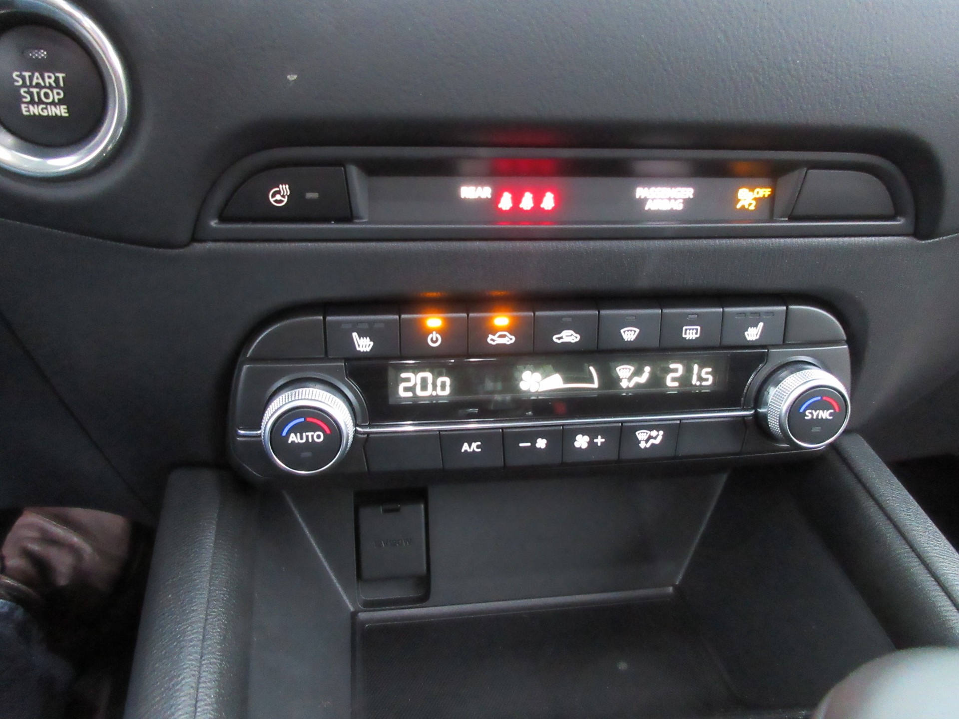 MAZDA CX-5 e-Skyactiv-G 165 Center-line AWD Automat-image-12