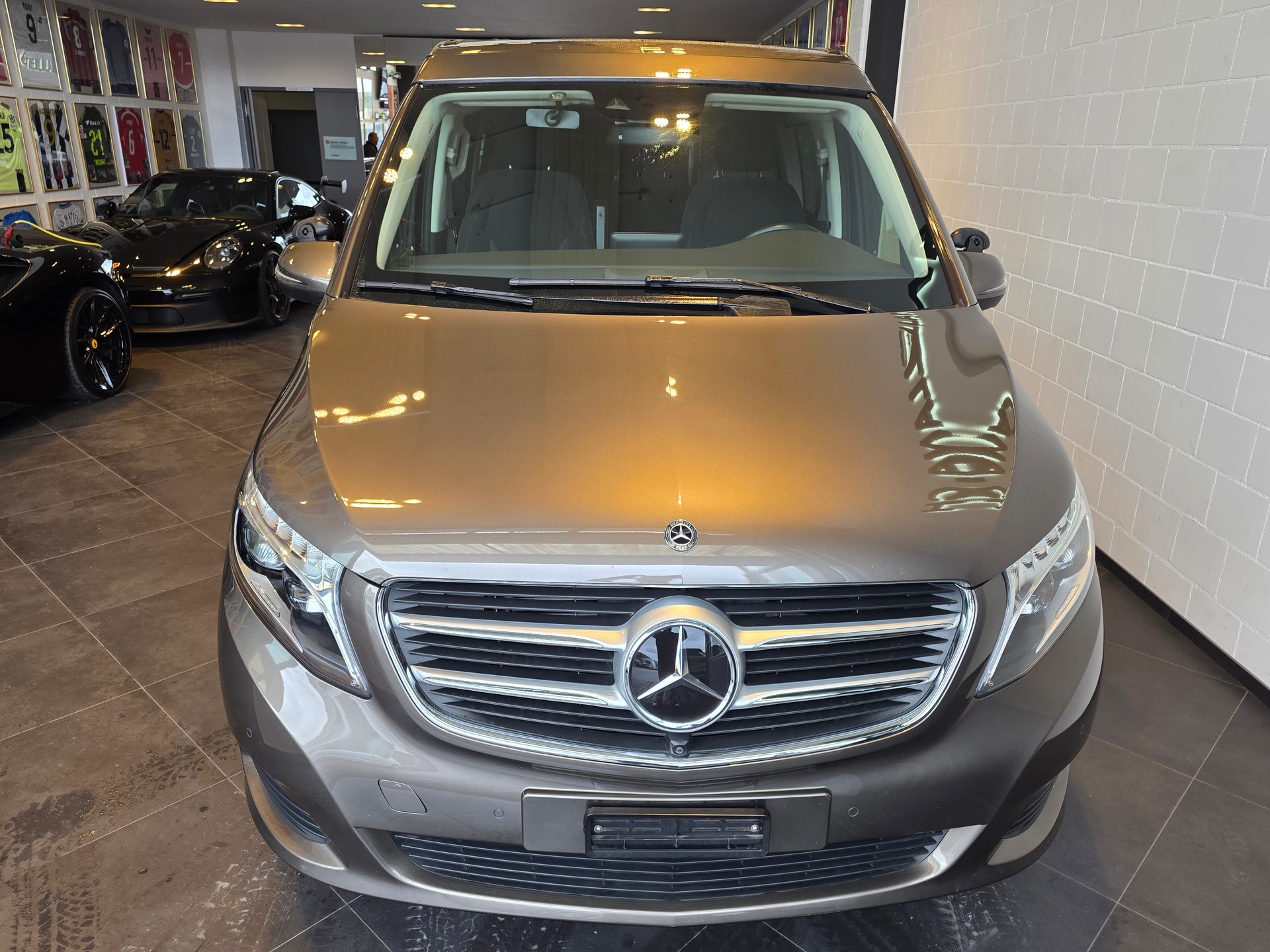 MERCEDES-BENZ Marco Polo 250 d 4M A-image-1
