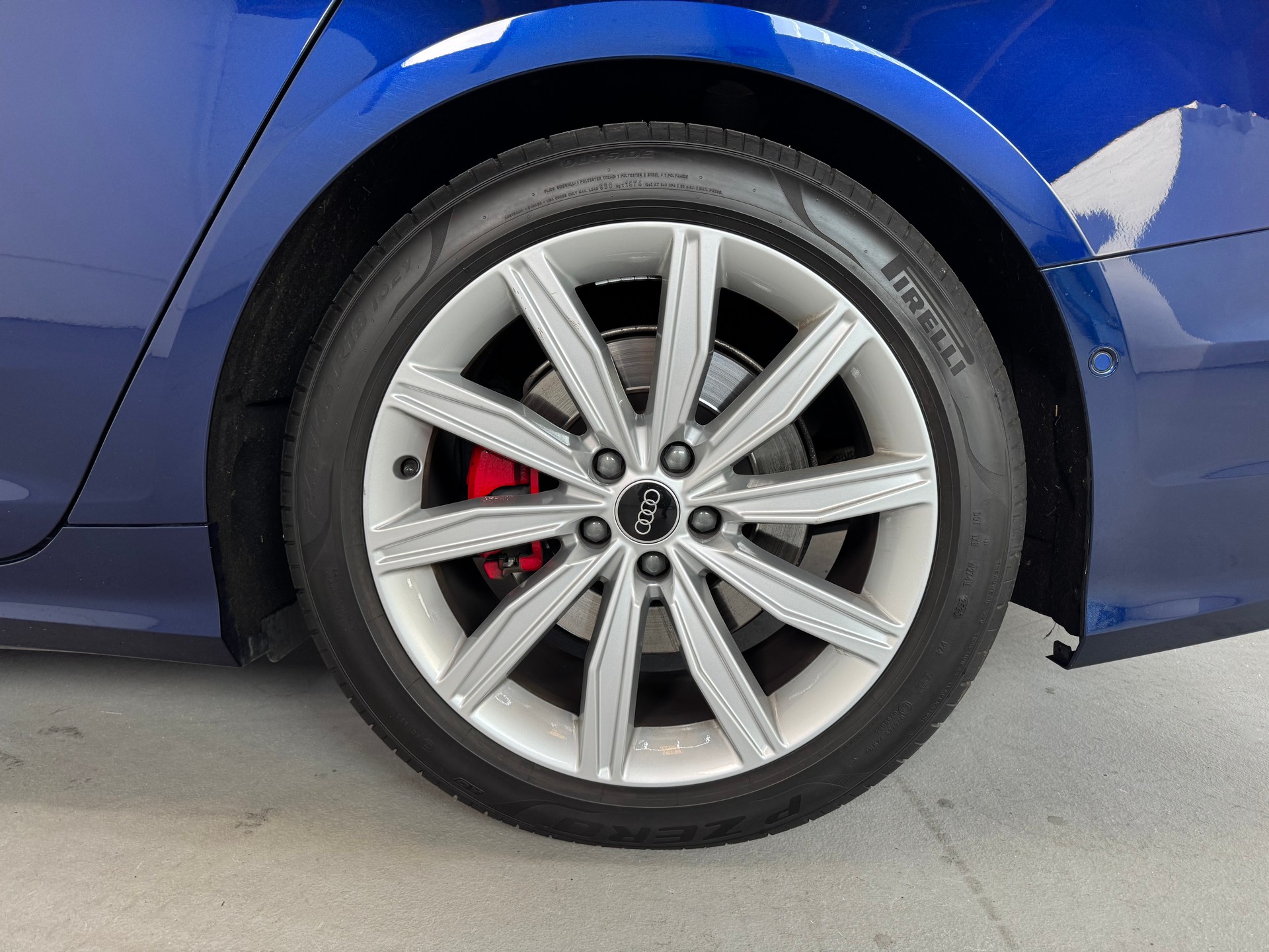 AUDI A6 Avant 55 TFSIe Sport quattro S-tronic-image-8