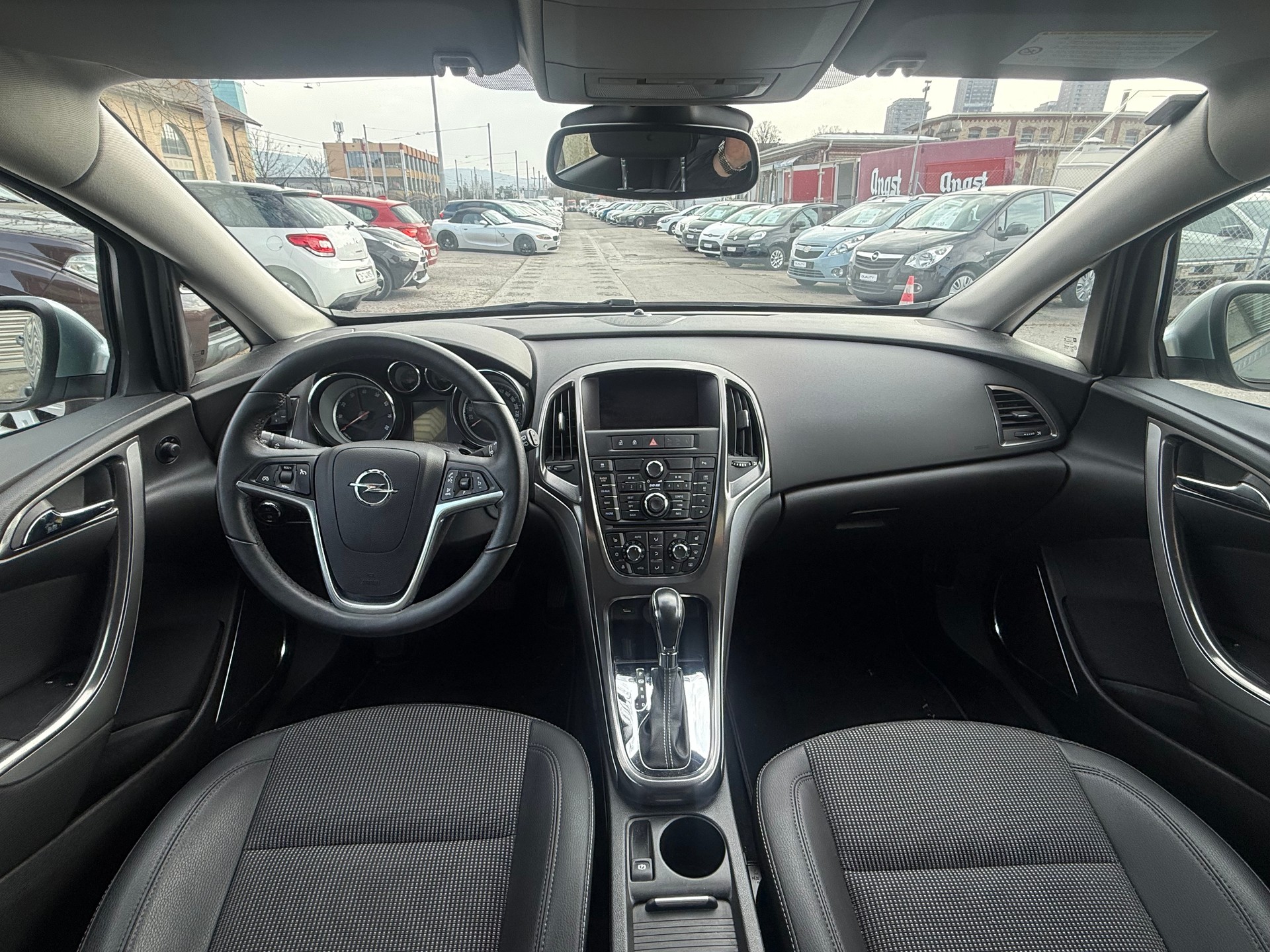 OPEL Astra 1.6i 16V Turbo Cosmo Automatic-image-13
