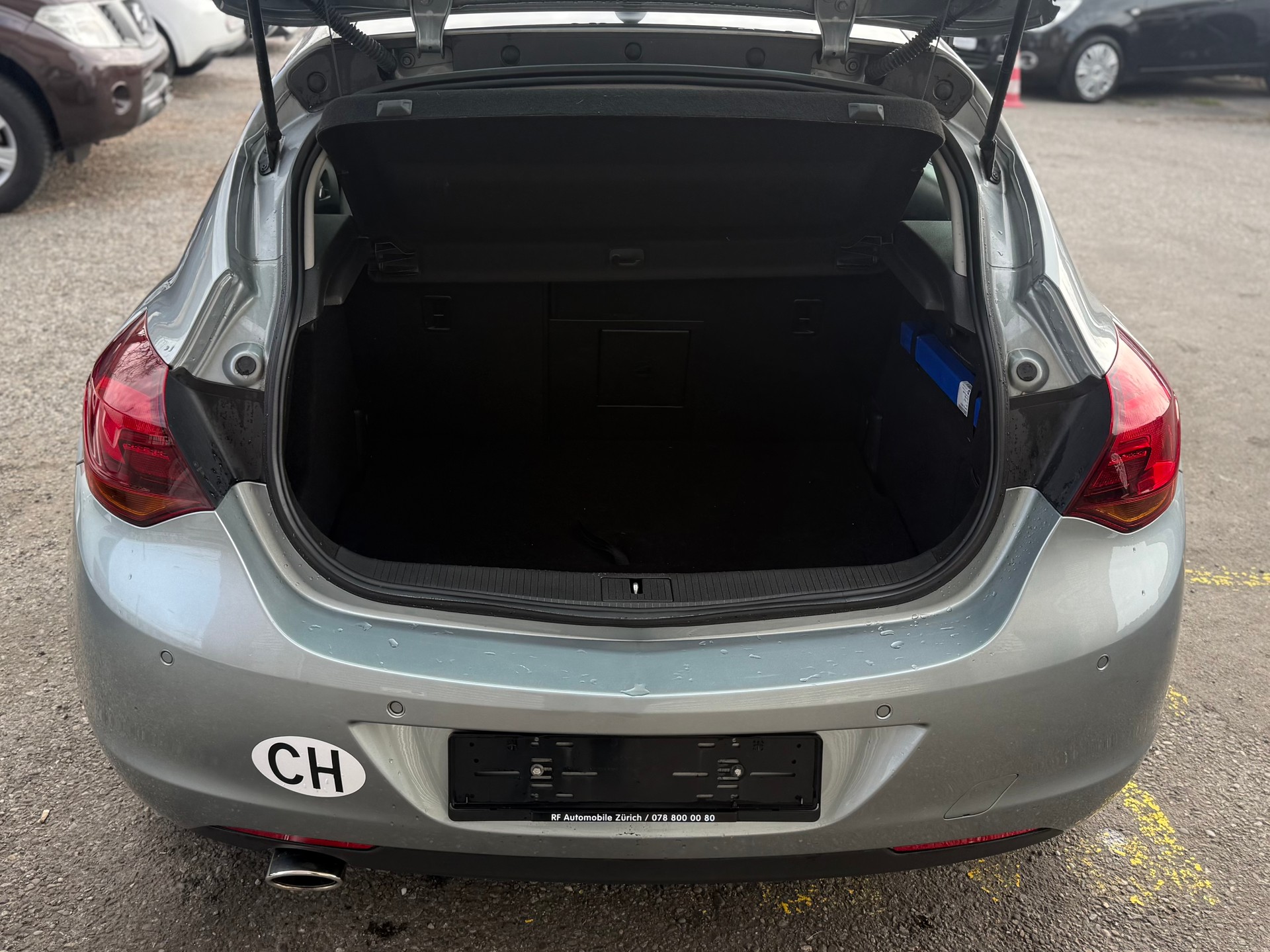 OPEL Astra 1.6i 16V Turbo Cosmo Automatic-image-8
