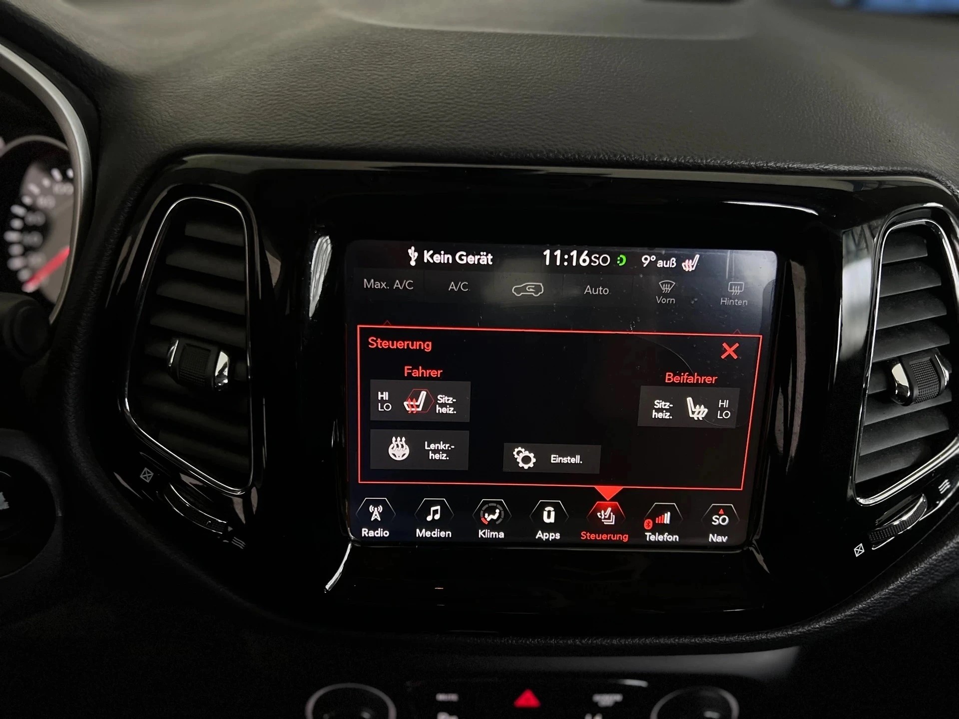 JEEP Compass 2.0CRD Limited AWD 9ATX-image-15