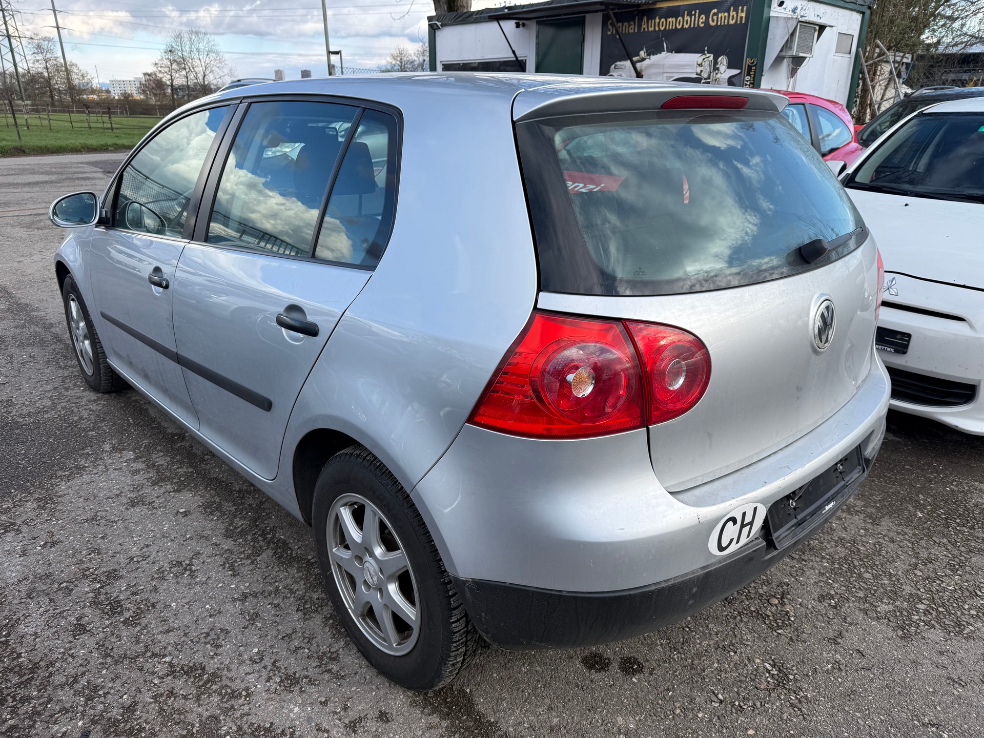 VW Golf 2.0 FSI Comfortline-image-4