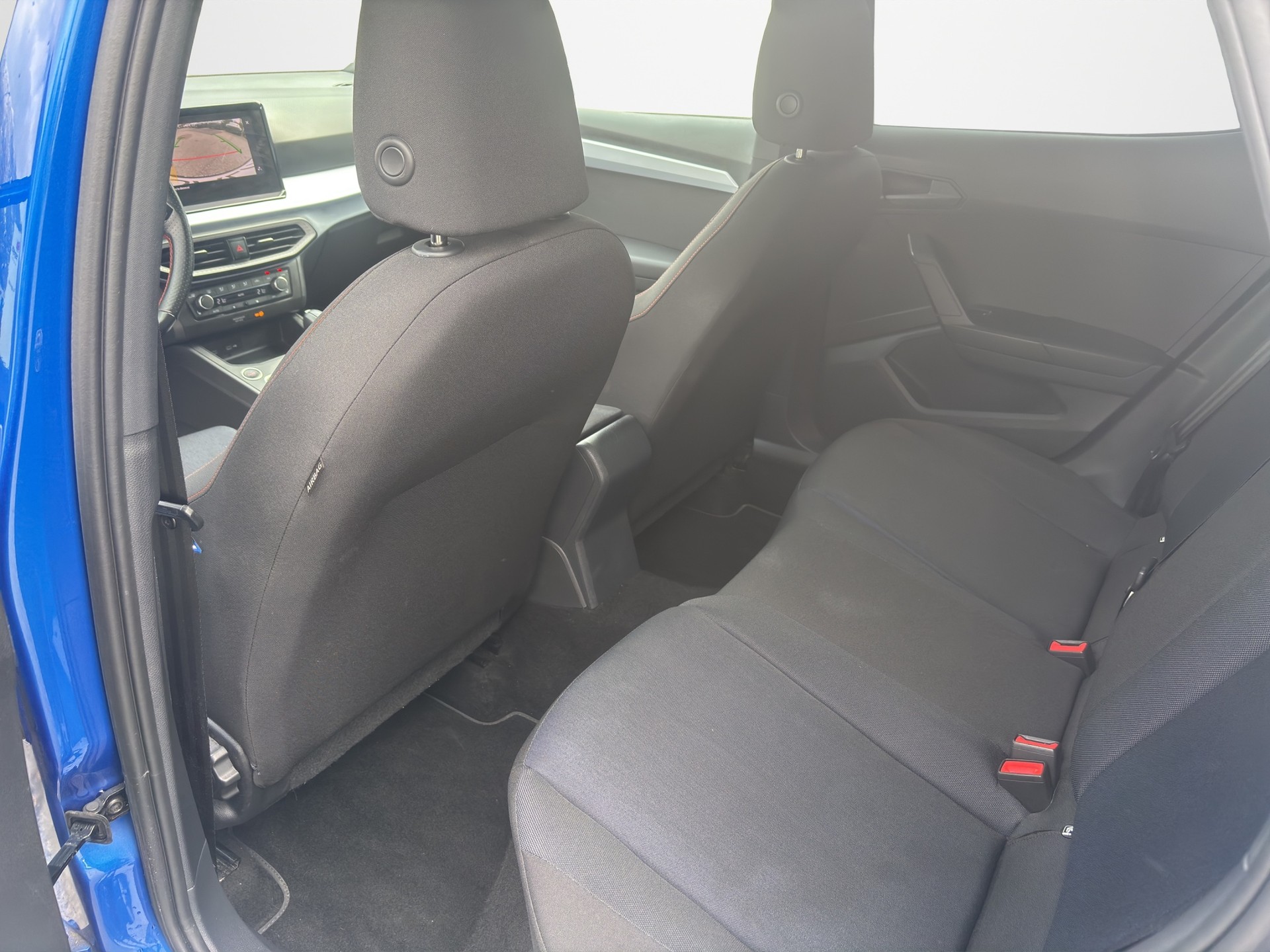 SEAT Ibiza 1.0 EcoTSI Hola FR DSG-image-10