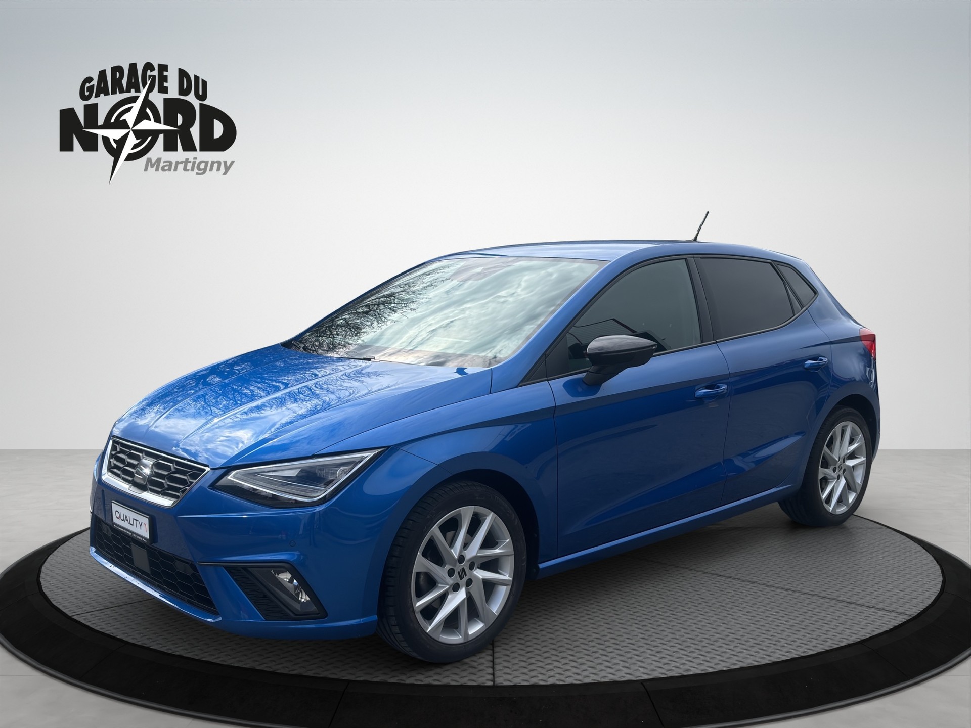 SEAT Ibiza 1.0 EcoTSI Hola FR DSG-image-0