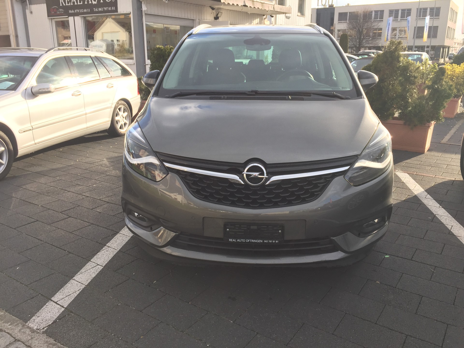 OPEL Zafira 1.6i 16V Turbo Excellence Automatic-image-0