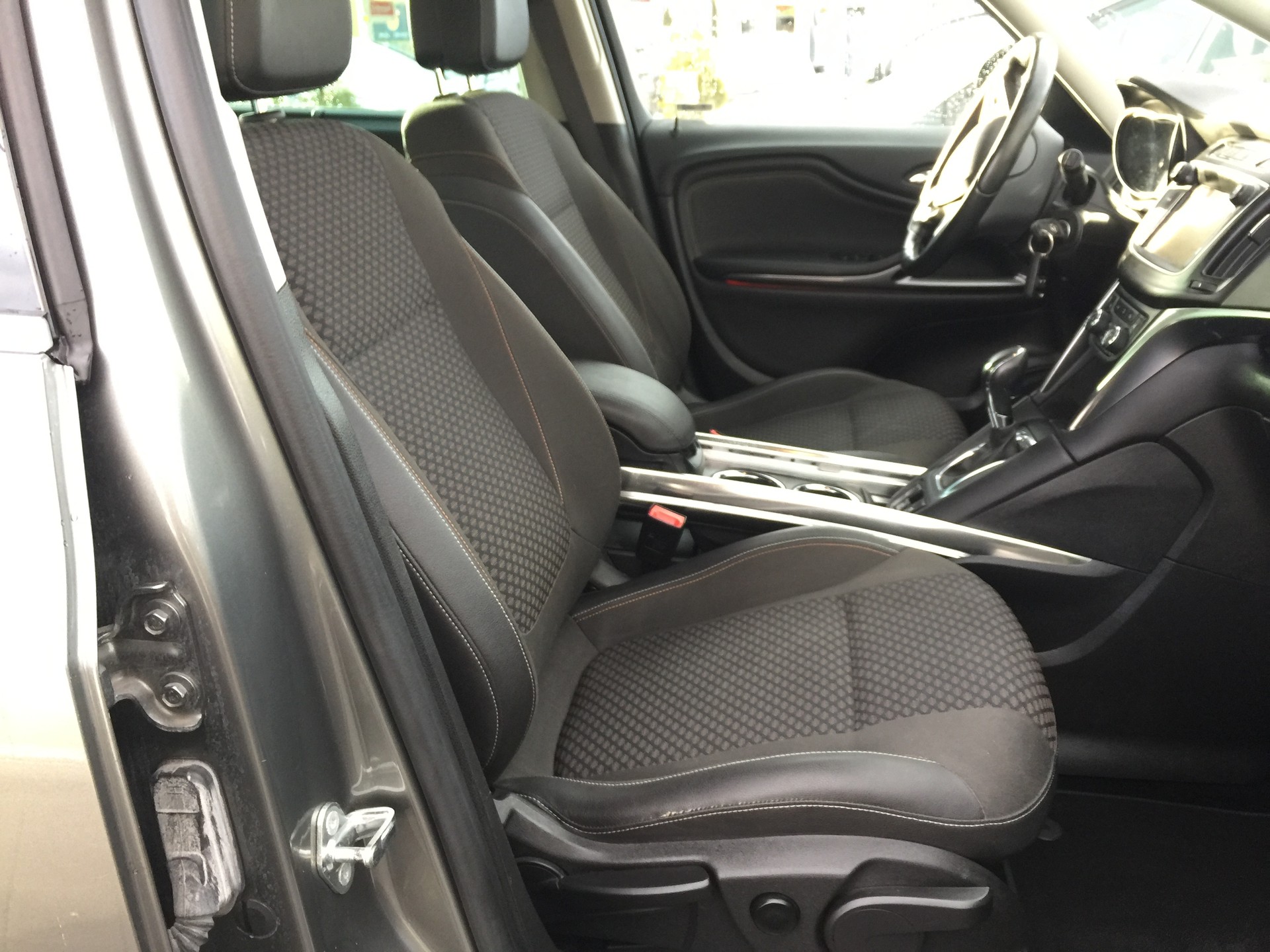 OPEL Zafira 1.6i 16V Turbo Excellence Automatic-image-10