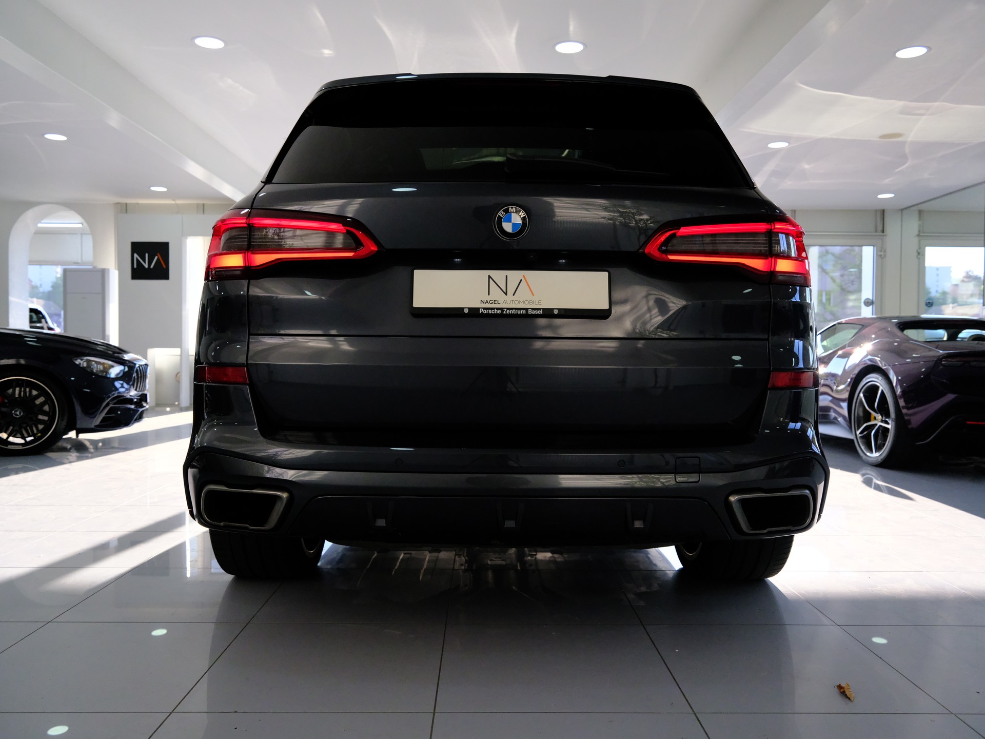 BMW X5 xDrive M50i Steptronic-image-5