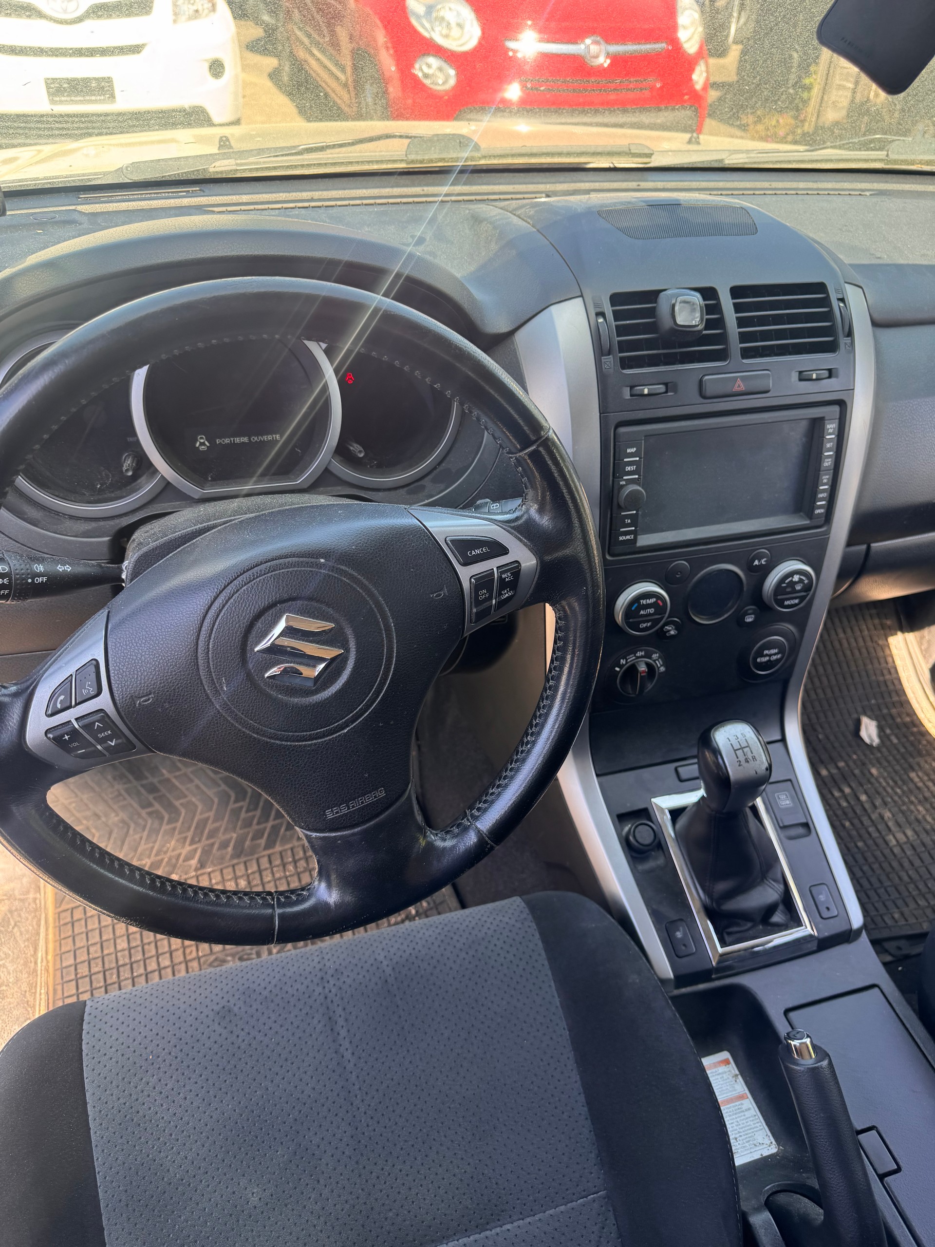 SUZUKI Grand Vitara 2.4 16V GL Top-image-5