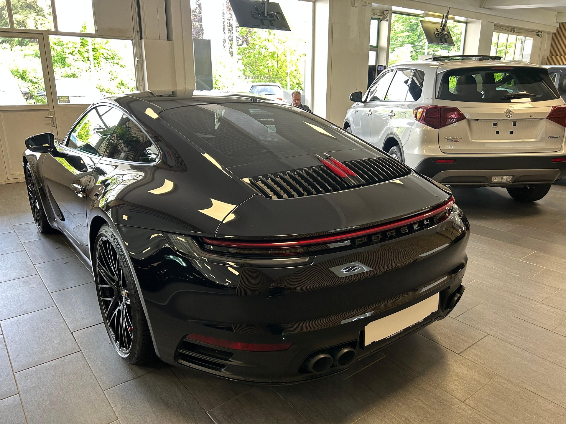 PORSCHE 911 Coupé 3.0 Carrera PDK-image-5