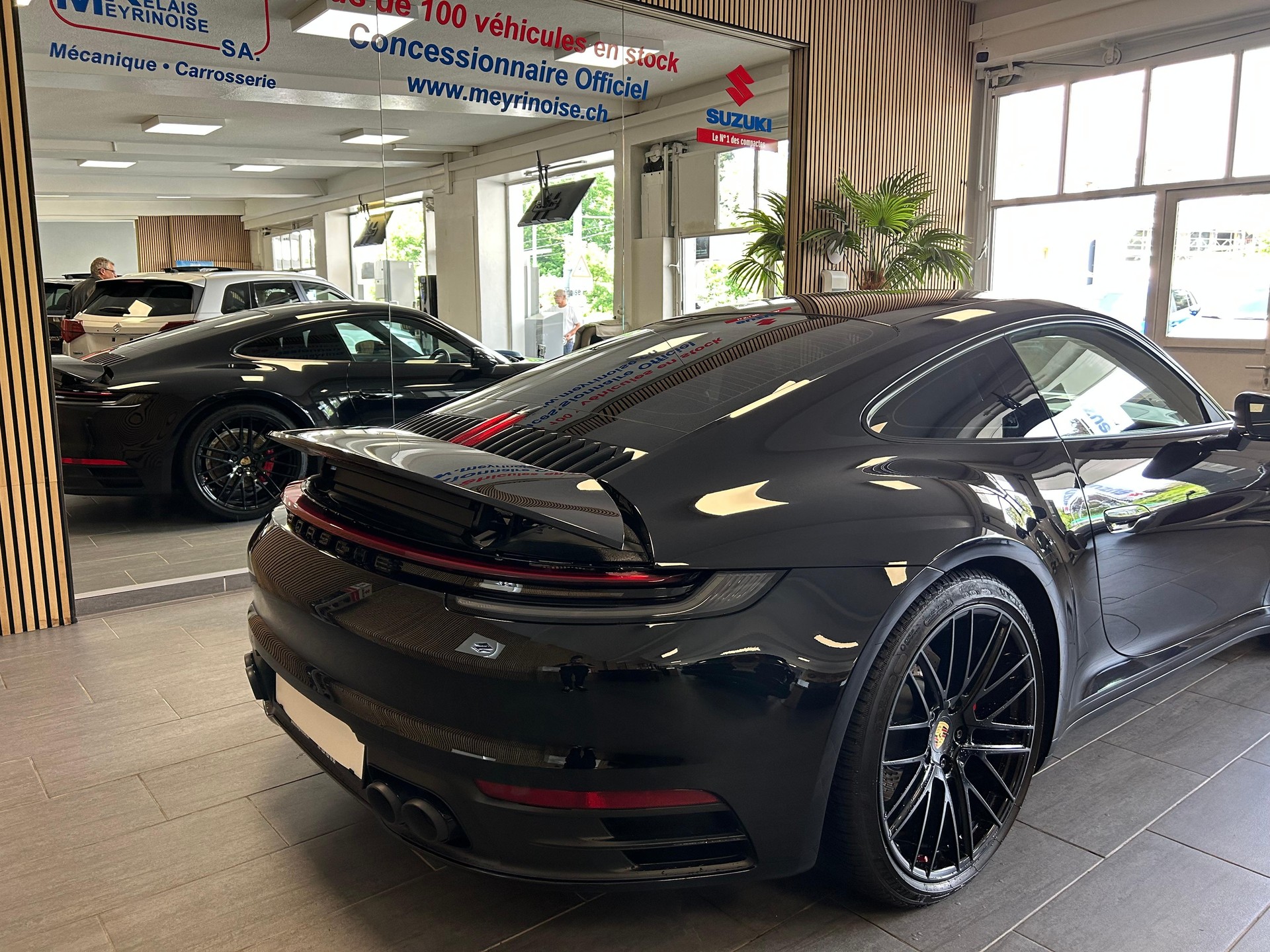 PORSCHE 911 Coupé 3.0 Carrera PDK-image-8