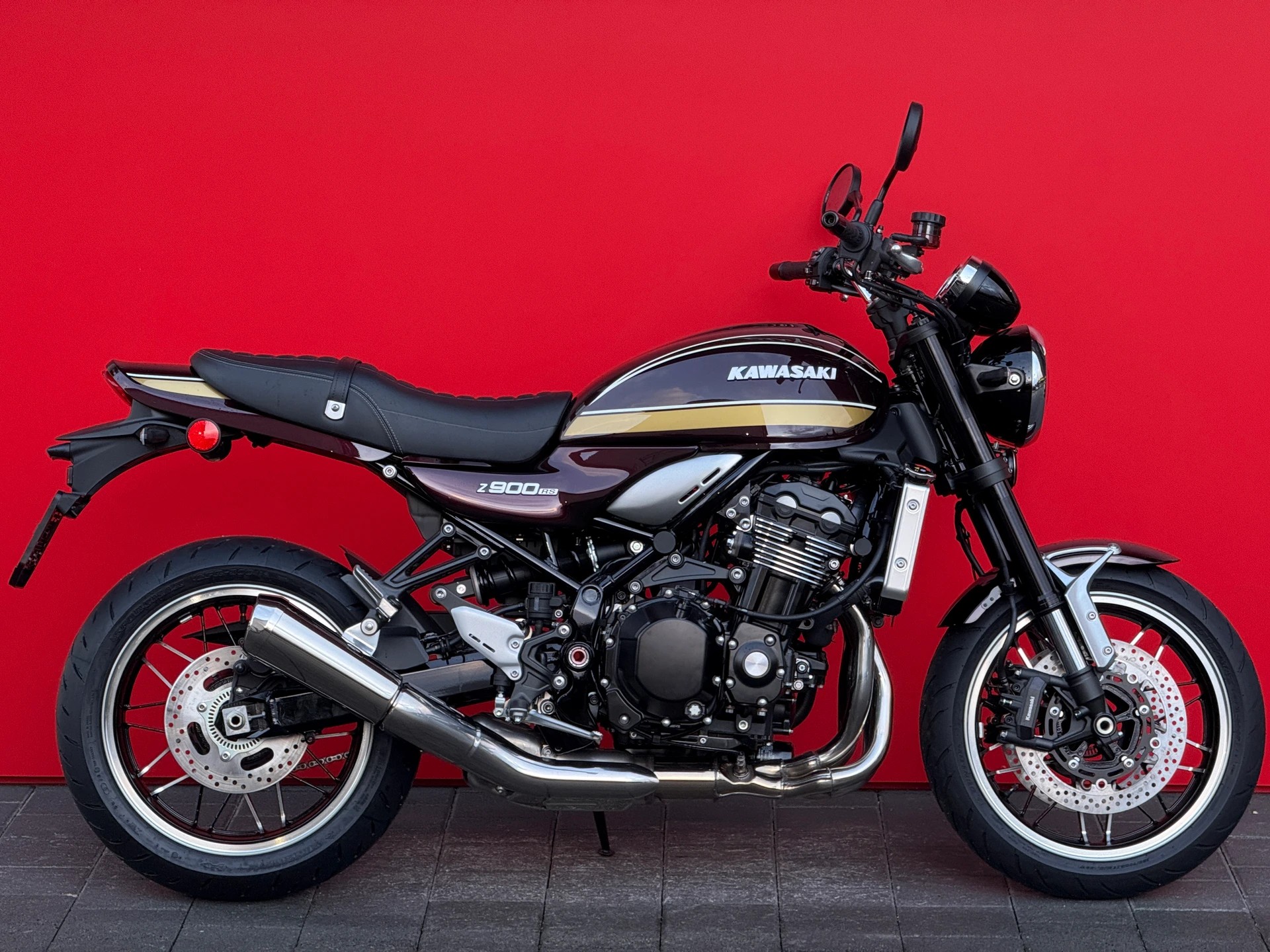 KAWASAKI Z 900 RS