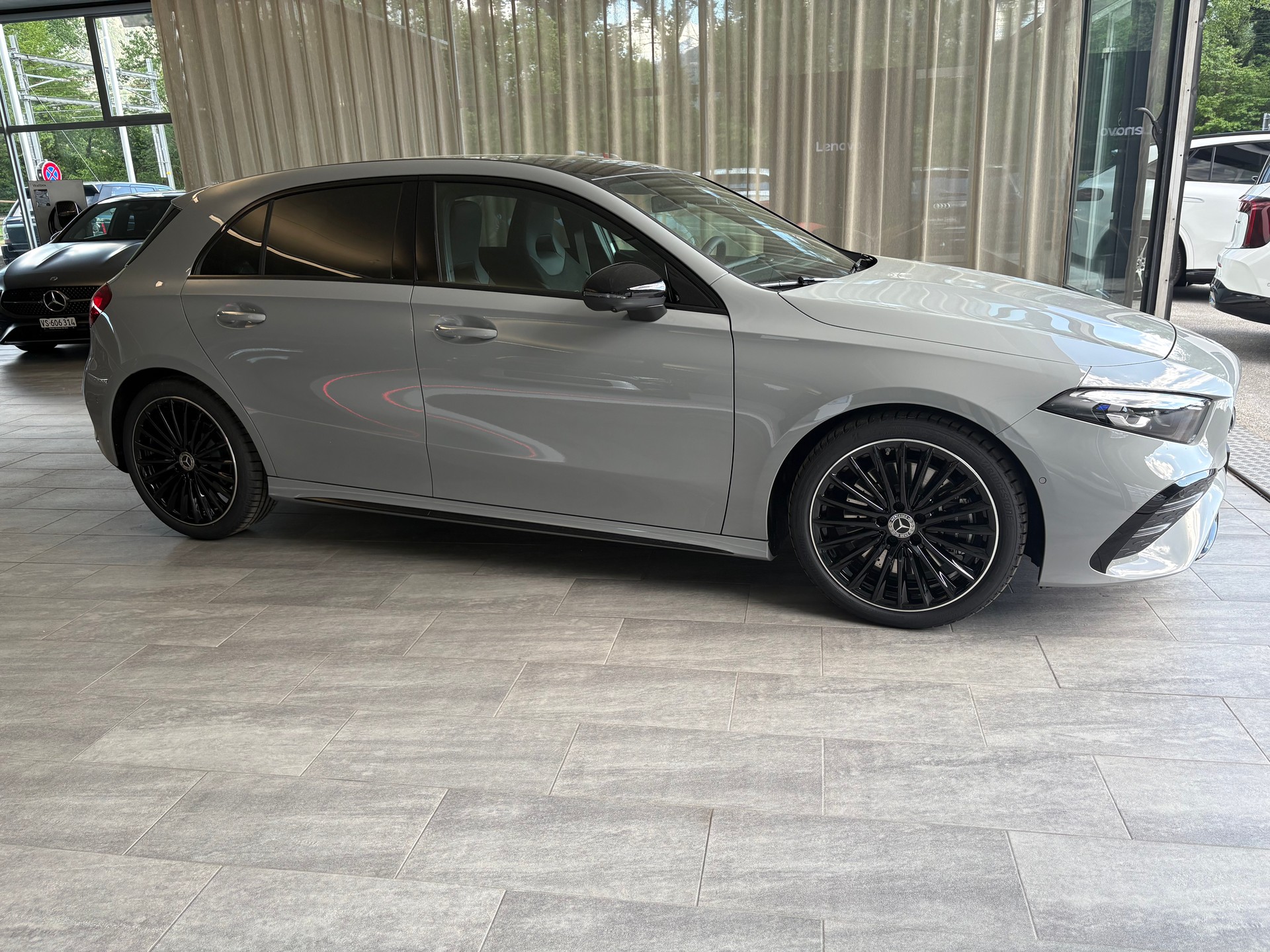 MERCEDES-BENZ A 250 4Matic 8G-DCT-image-3
