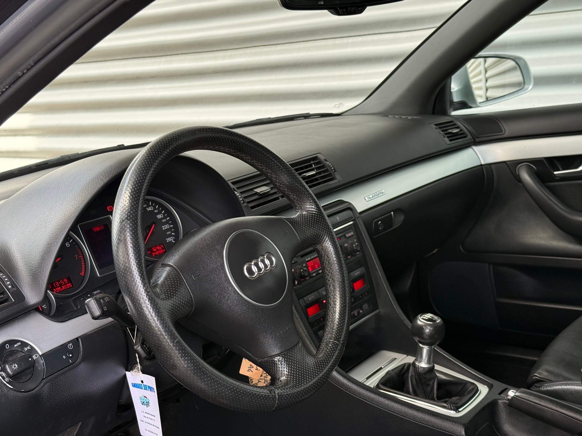 AUDI A4 Avant 3.0 V6 quattro-image-7