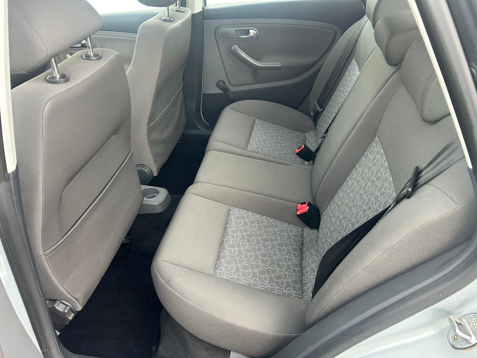 SEAT Ibiza 1.4 16V Edition Joya-image-9