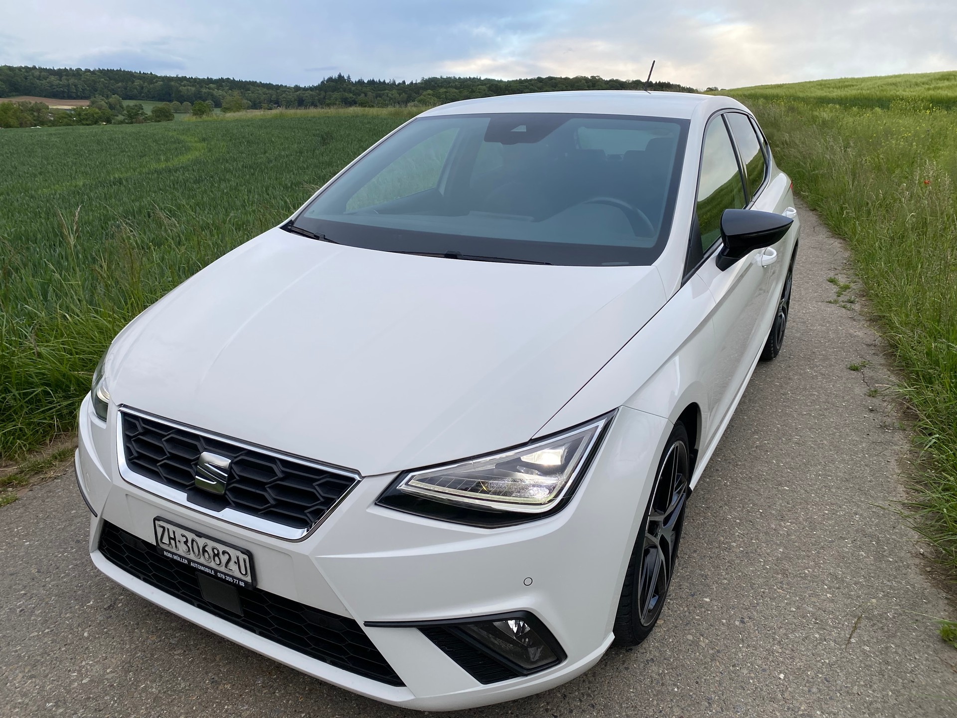 SEAT Ibiza 1.5 EcoTSI FR DSG-image-1