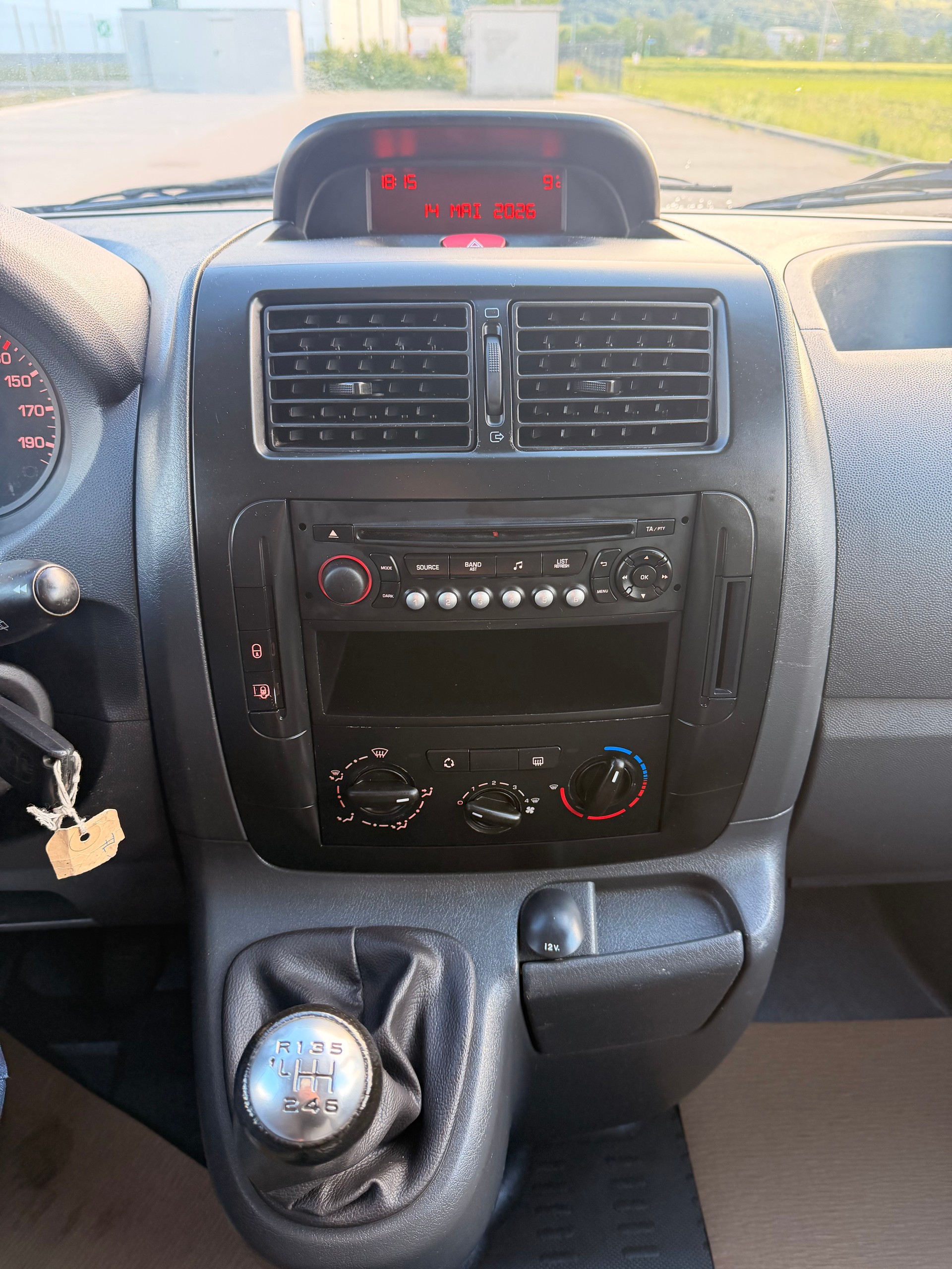 TOYOTA Proace 2.0D Panel Van Terra L1H1 Mit Werkzeugschrank-image-22