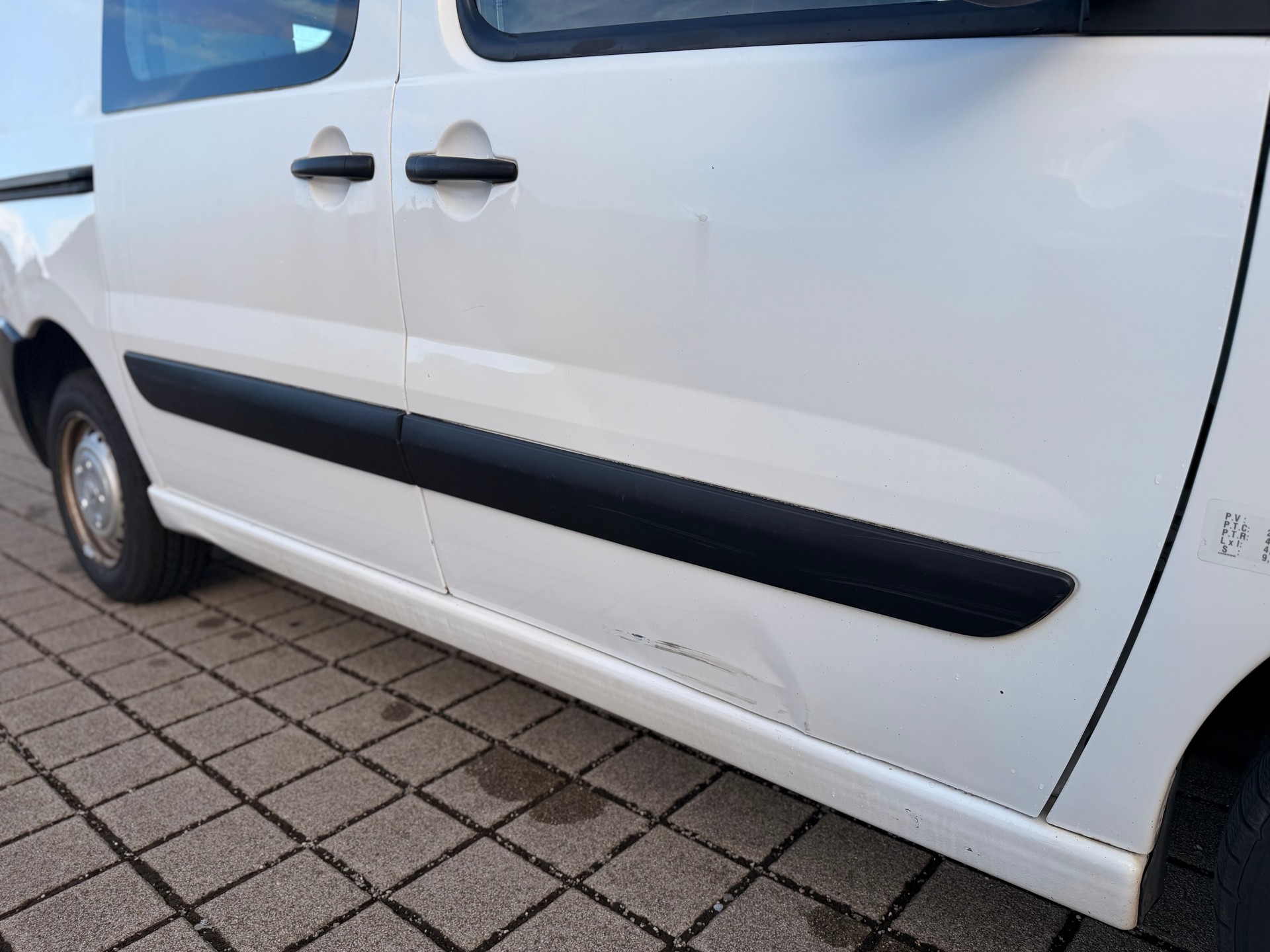 TOYOTA Proace 2.0D Panel Van Terra L1H1 Mit Werkzeugschrank-image-26
