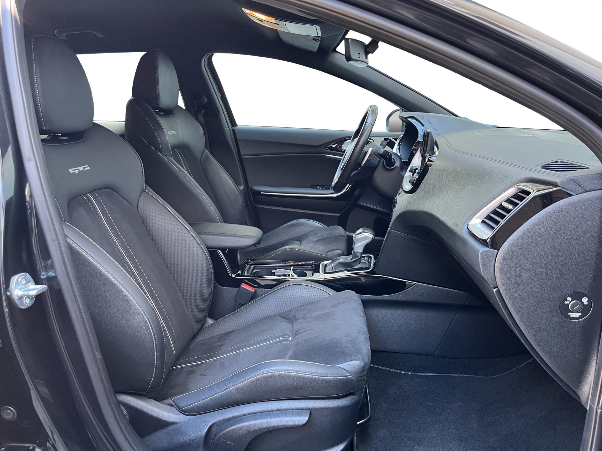 KIA Ceed Sportswagon 1.5 T-GDi GT Line DCT-image-11